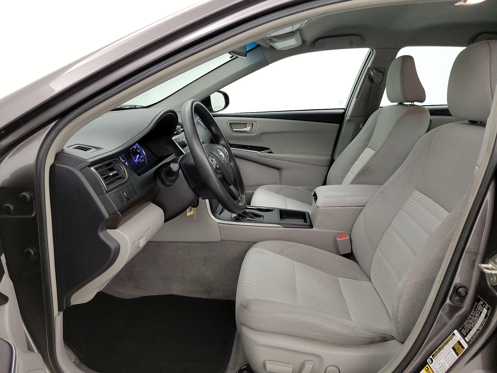 Thumbnail: 2017 Toyota Camry - 11