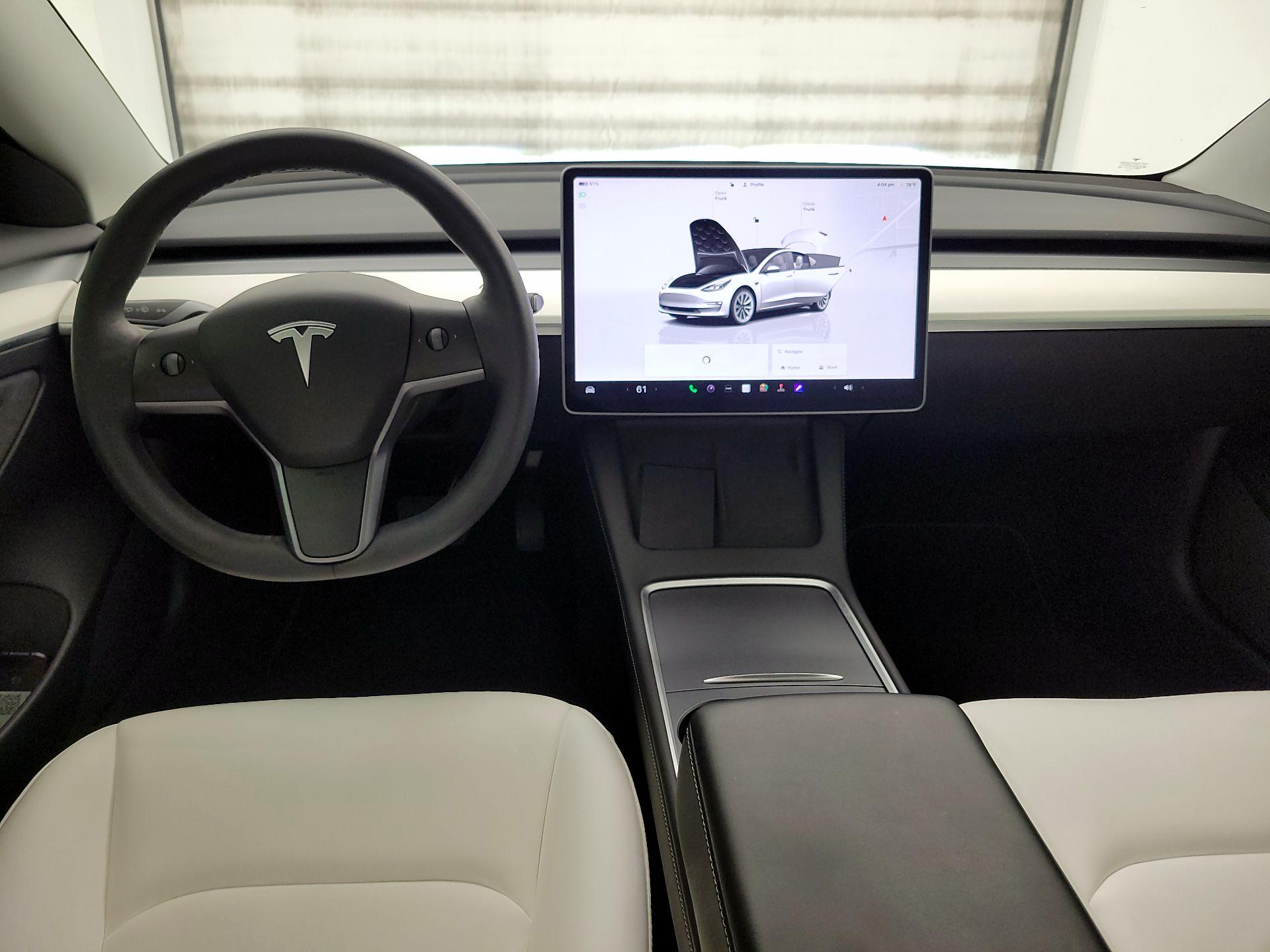 Thumbnail: 2023 Tesla Model 3 - 9