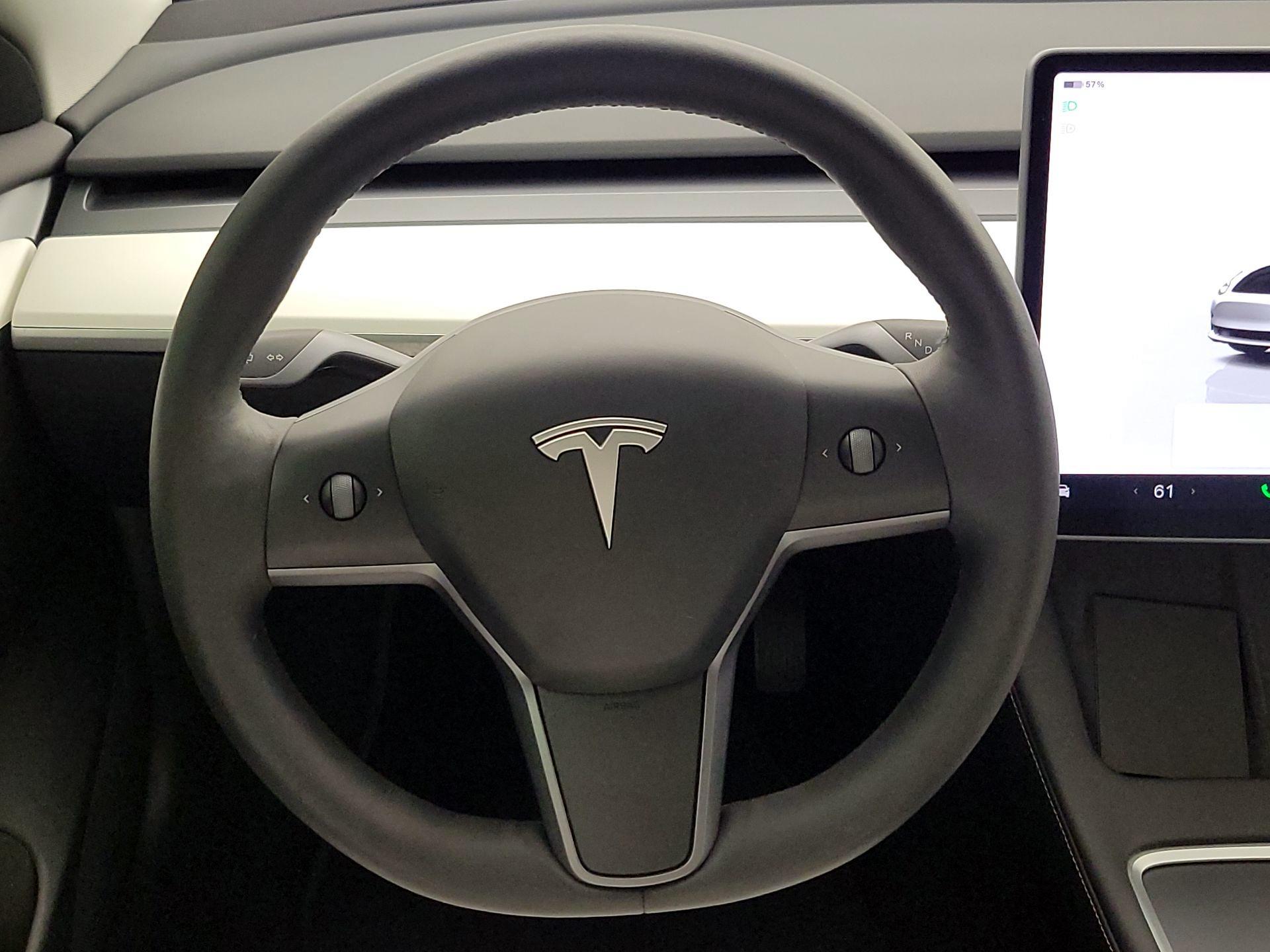 Thumbnail: 2023 Tesla Model 3 - 10