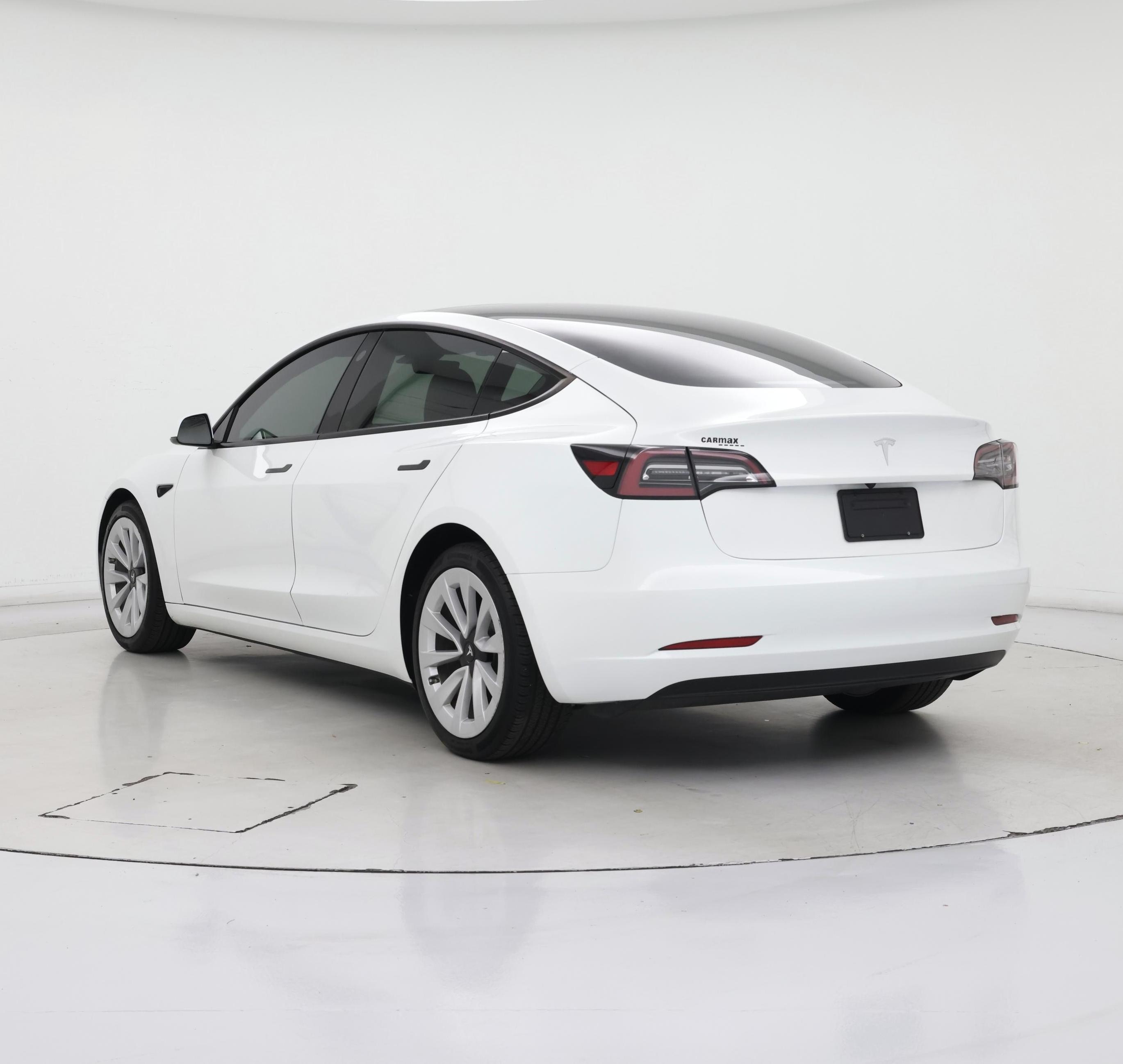 Thumbnail: 2023 Tesla Model 3 - 2