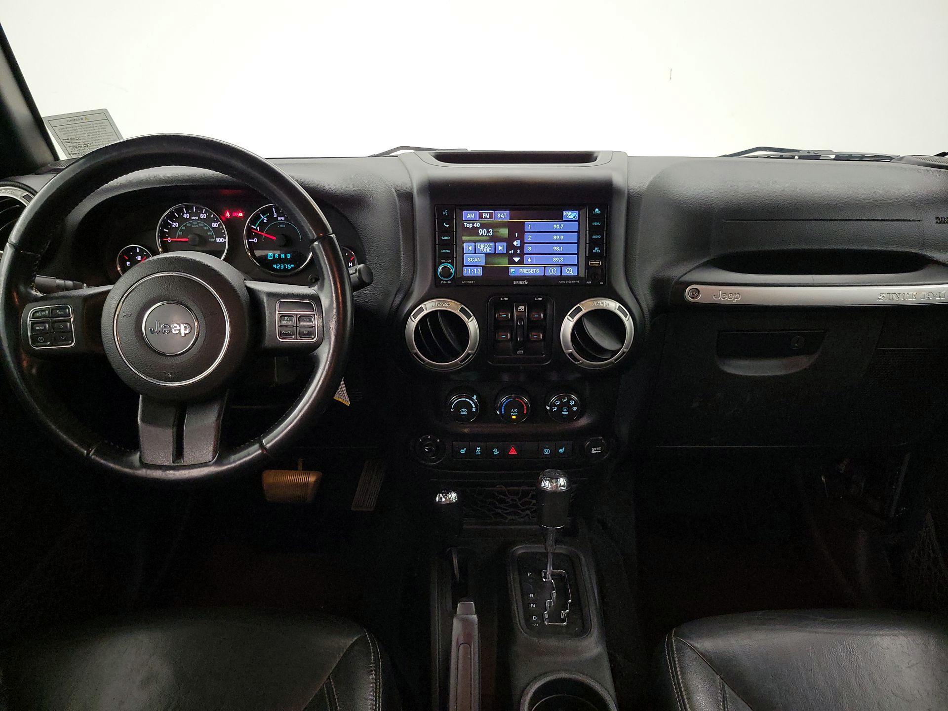 Thumbnail: 2016 Jeep Wrangler - 9