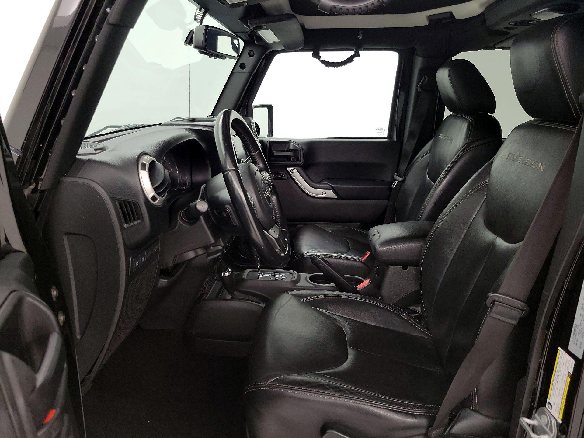 Thumbnail: 2016 Jeep Wrangler - 11