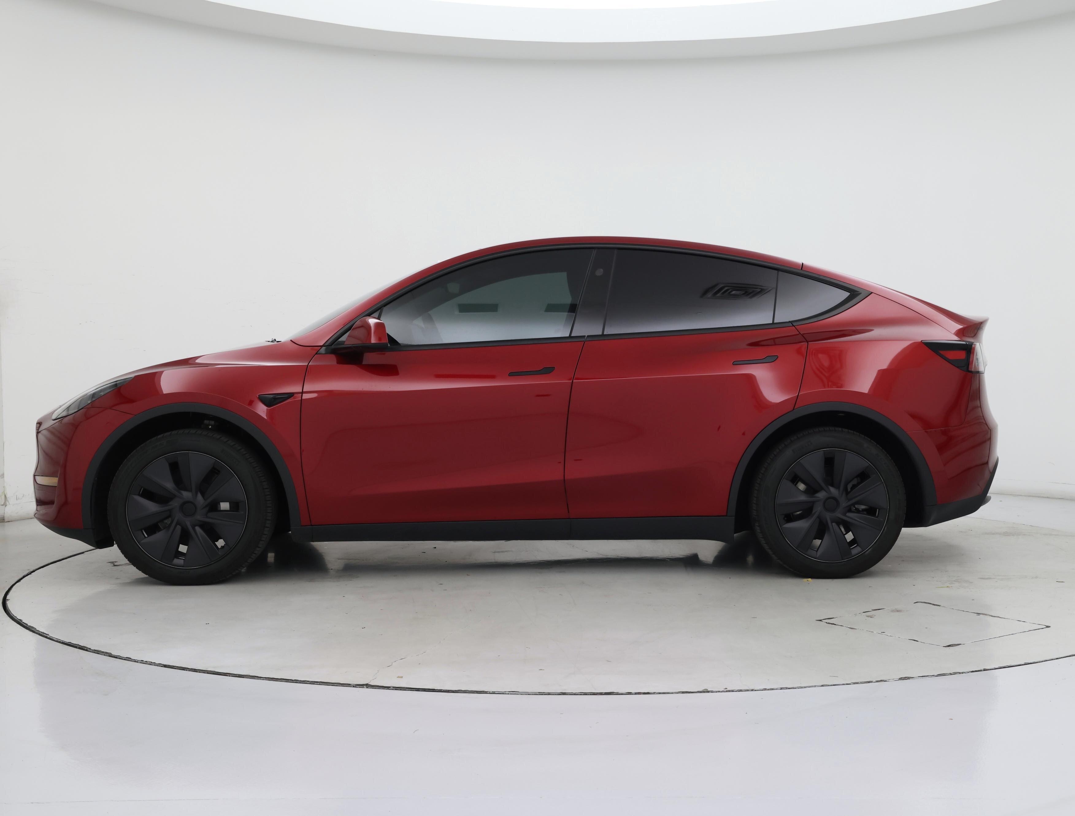 Thumbnail: 2024 Tesla Model Y - 3