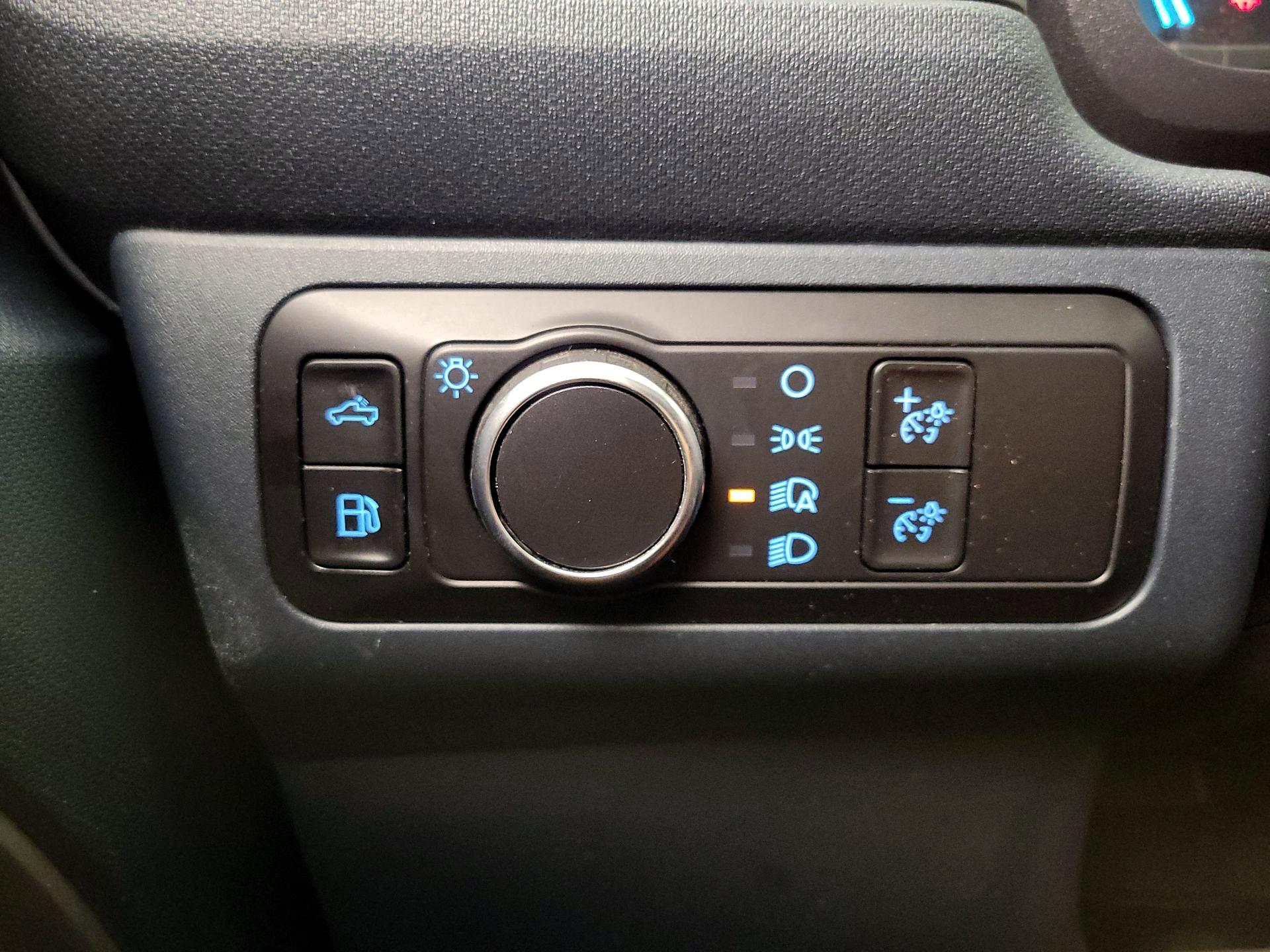 Thumbnail: 2022 Ford Maverick - 13