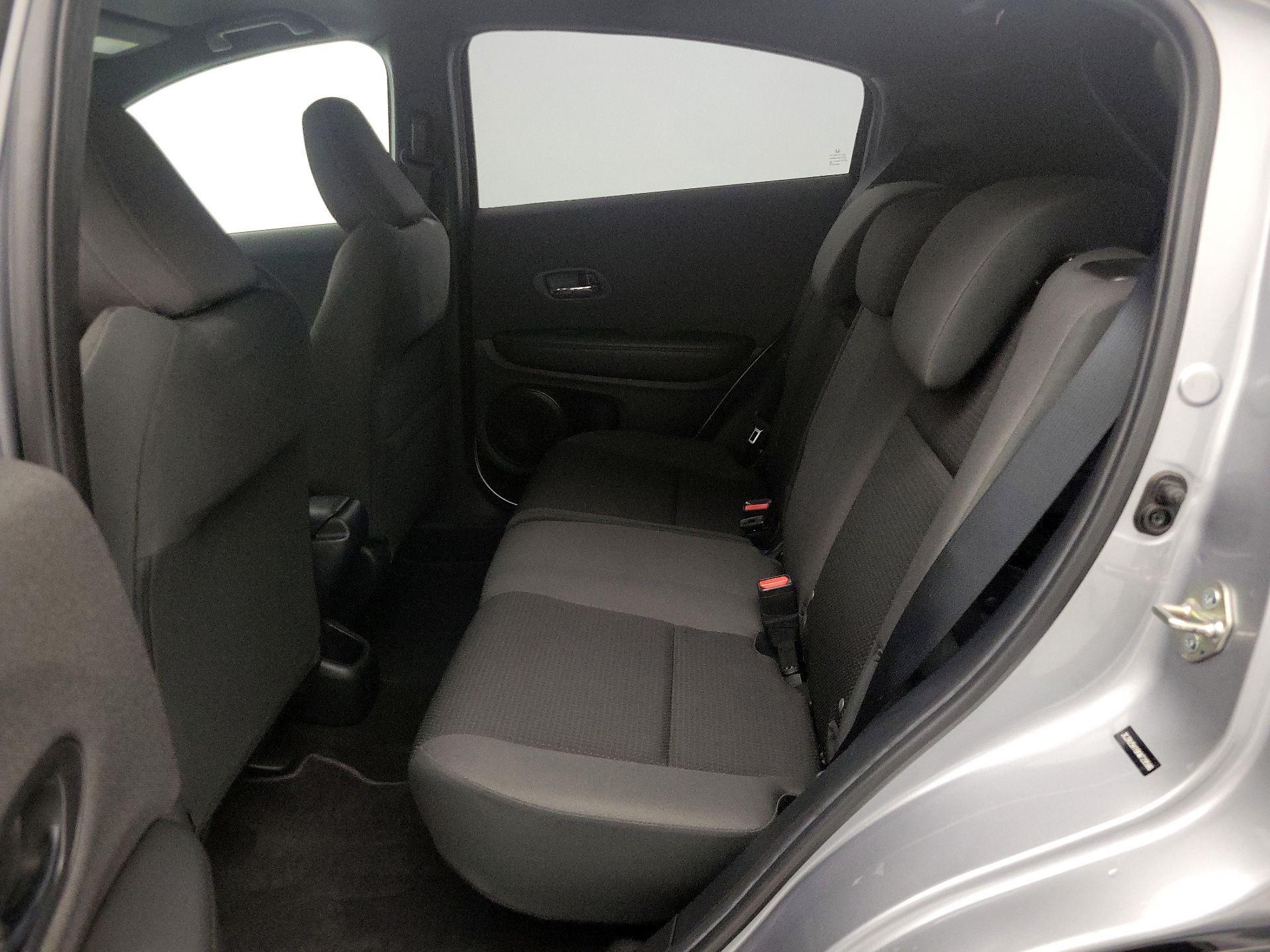 Thumbnail: 2019 Honda HR-V - 19