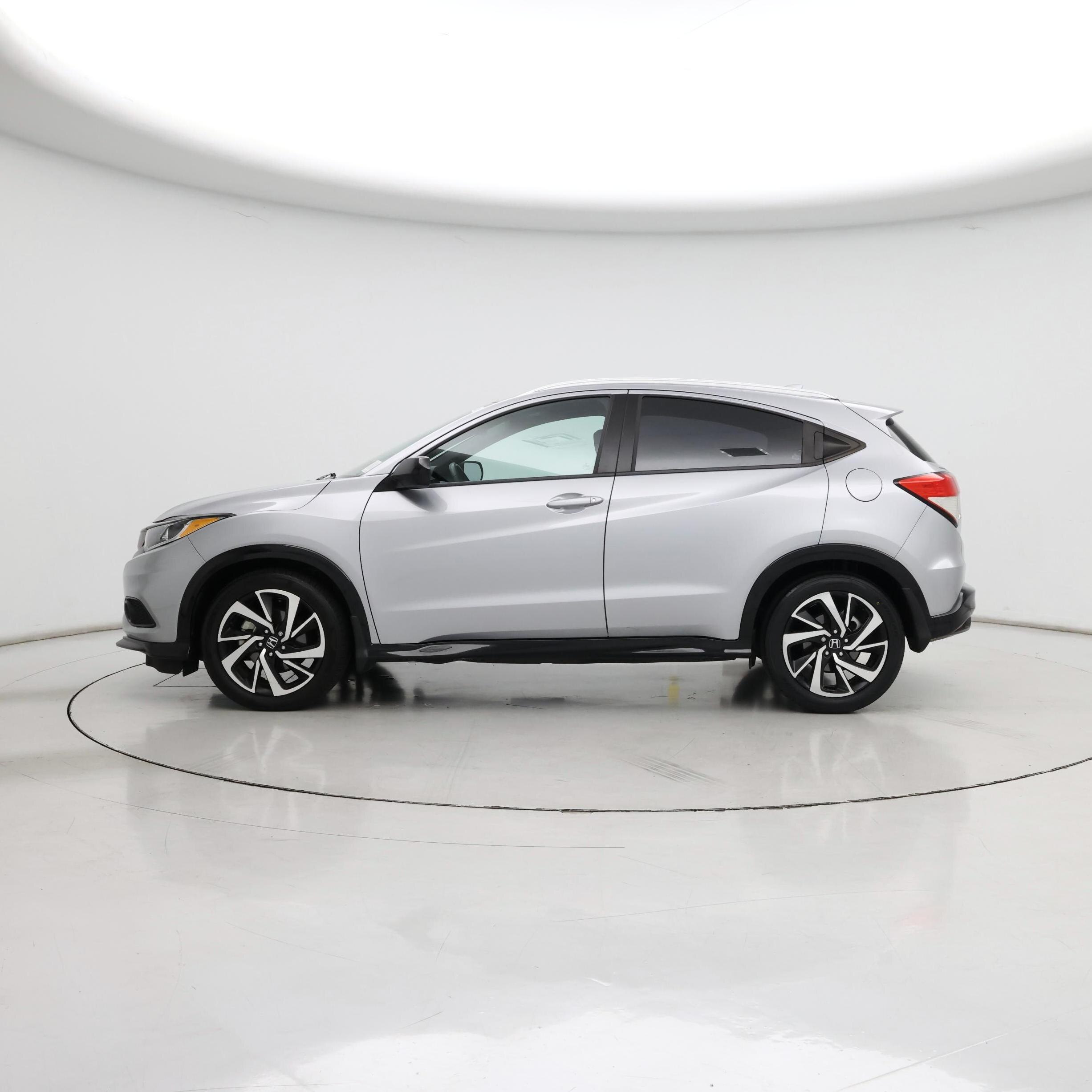 Thumbnail: 2019 Honda HR-V - 3