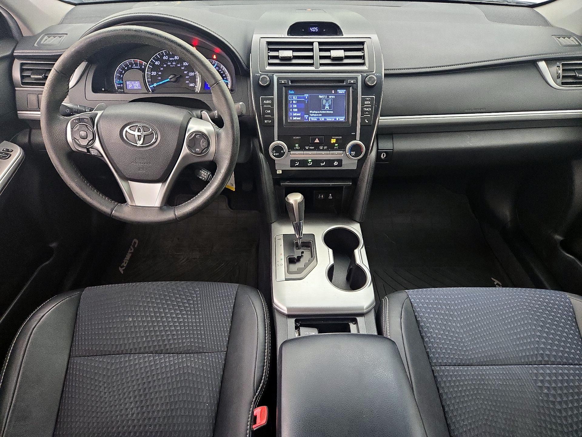 Thumbnail: 2014 Toyota Camry - 9