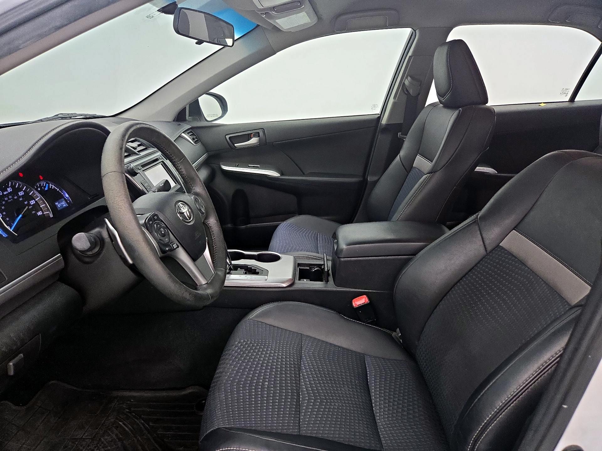 Thumbnail: 2014 Toyota Camry - 11