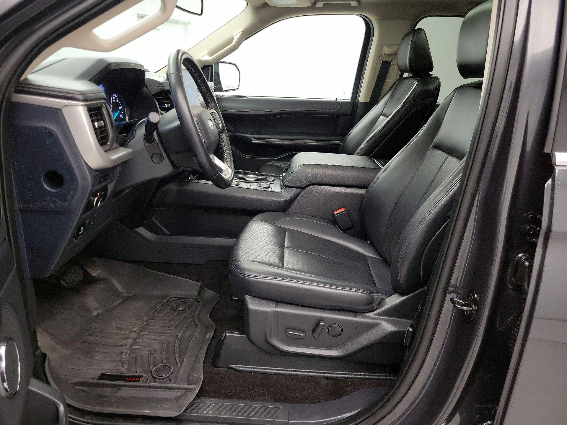 Thumbnail: 2022 Ford Expedition MAX - 11