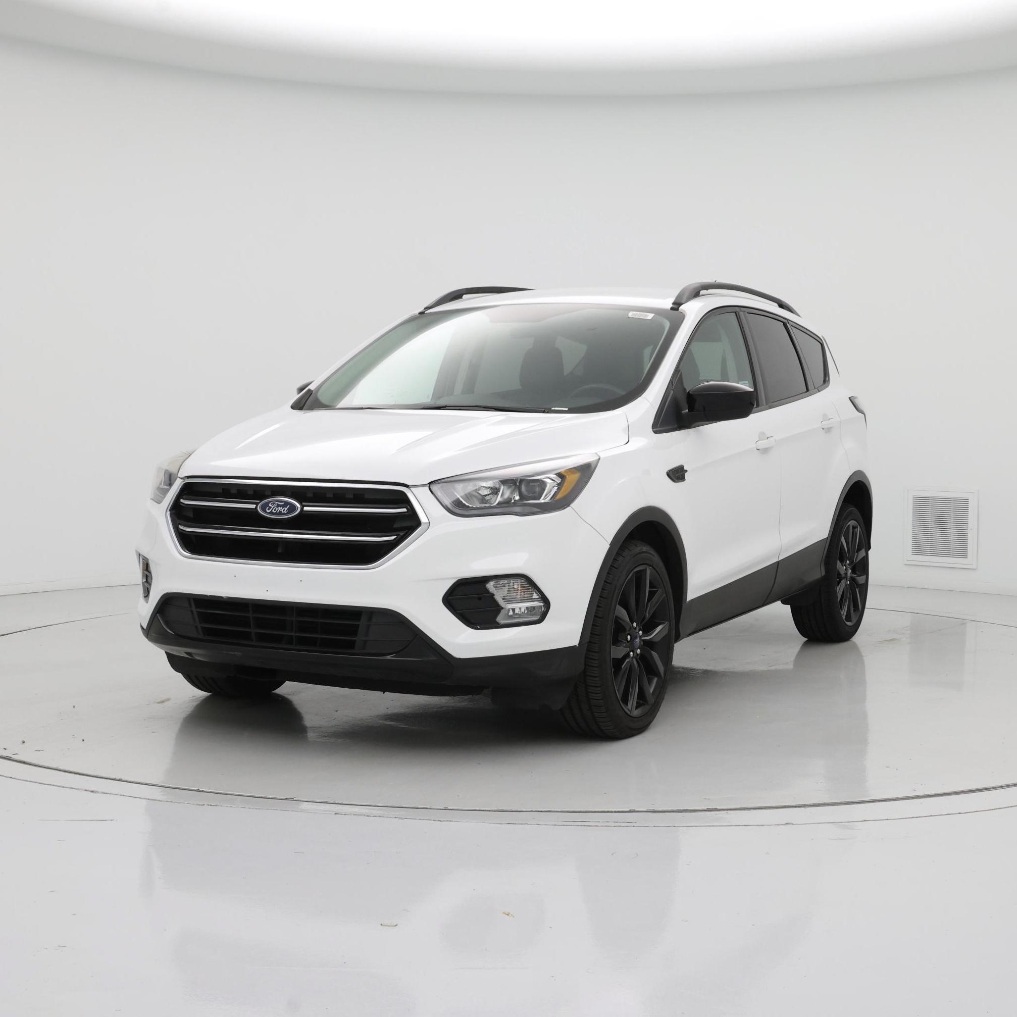 Thumbnail: 2018 Ford Escape - 4