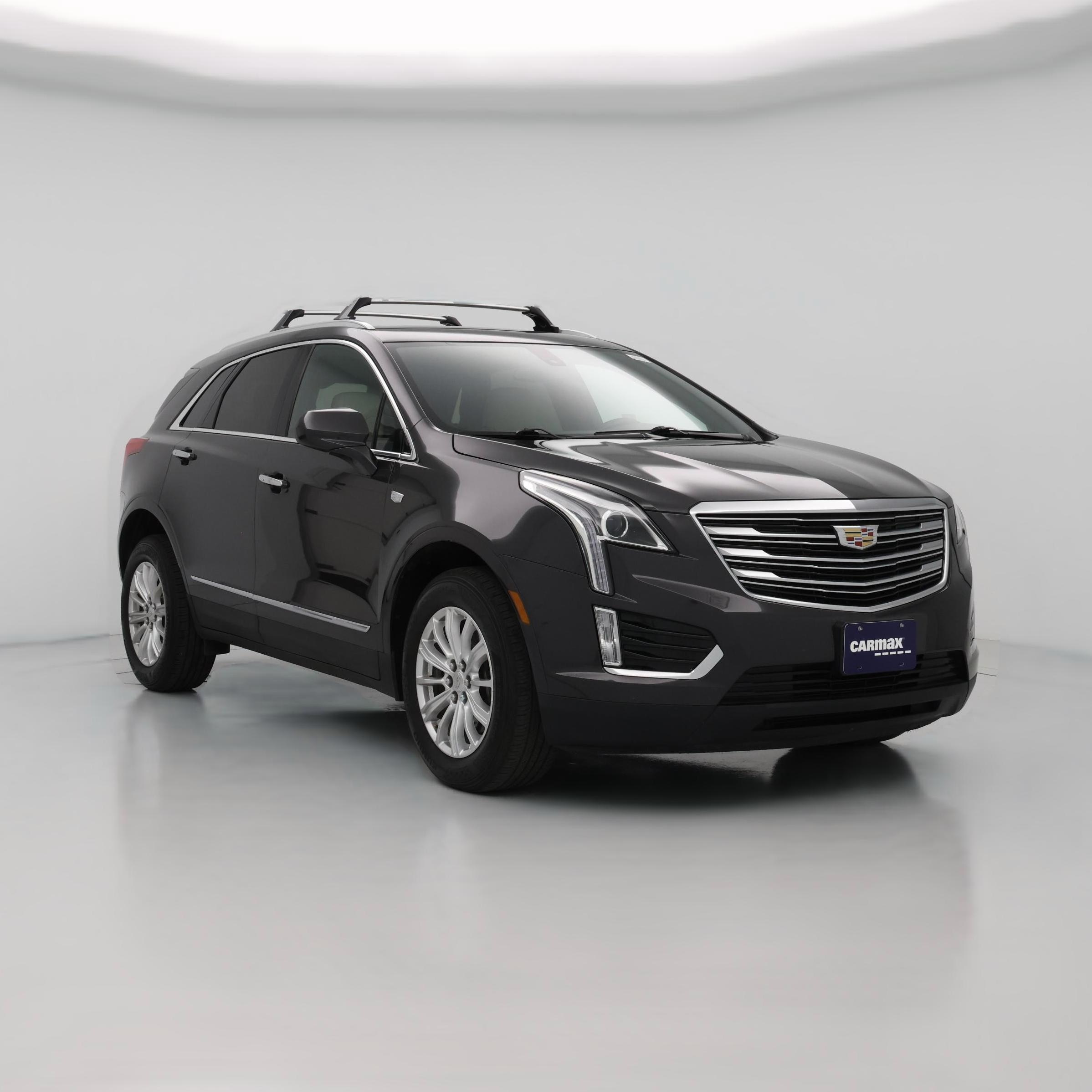 Thumbnail: 2017 Cadillac XT5 - 1