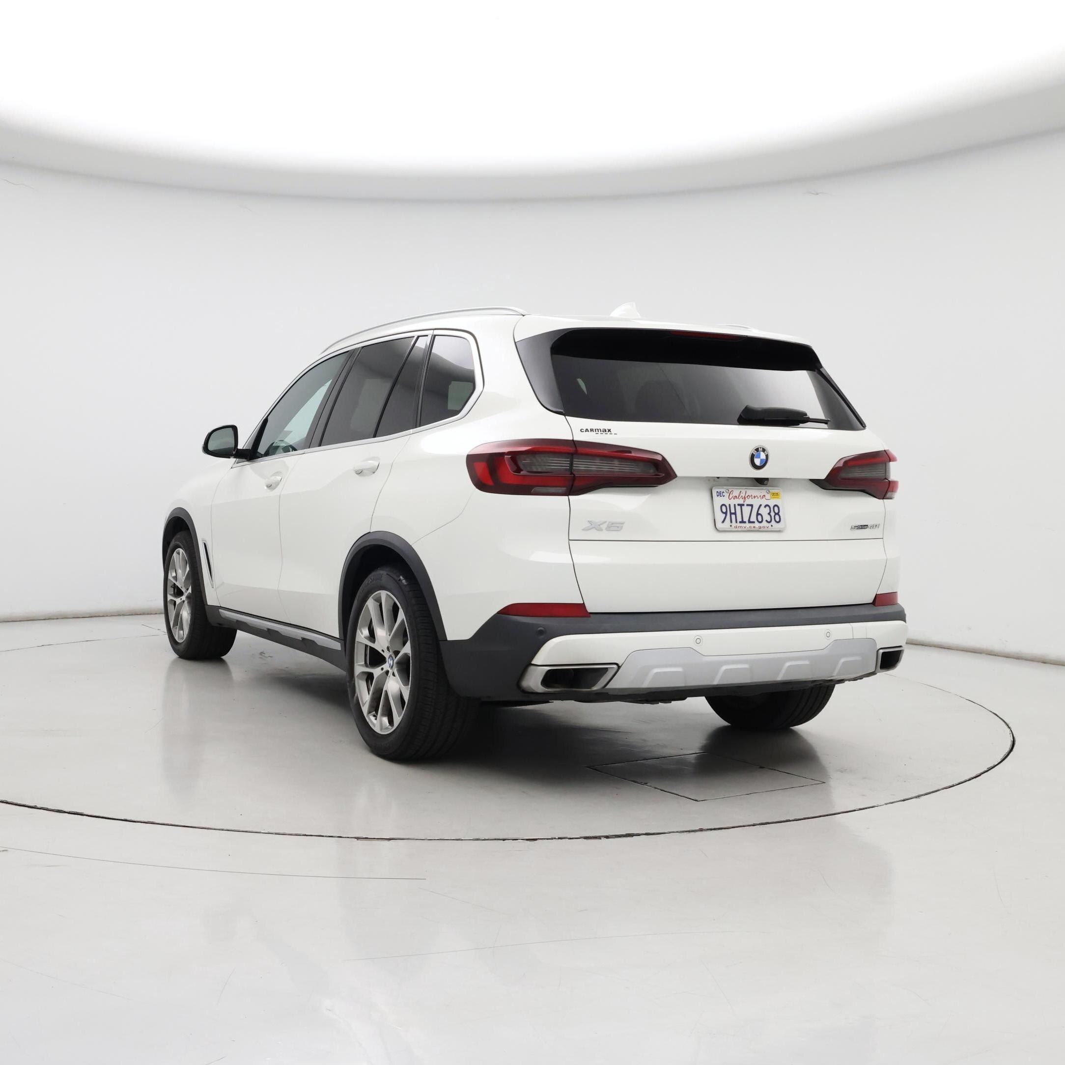 Thumbnail: 2021 BMW X5 - 2