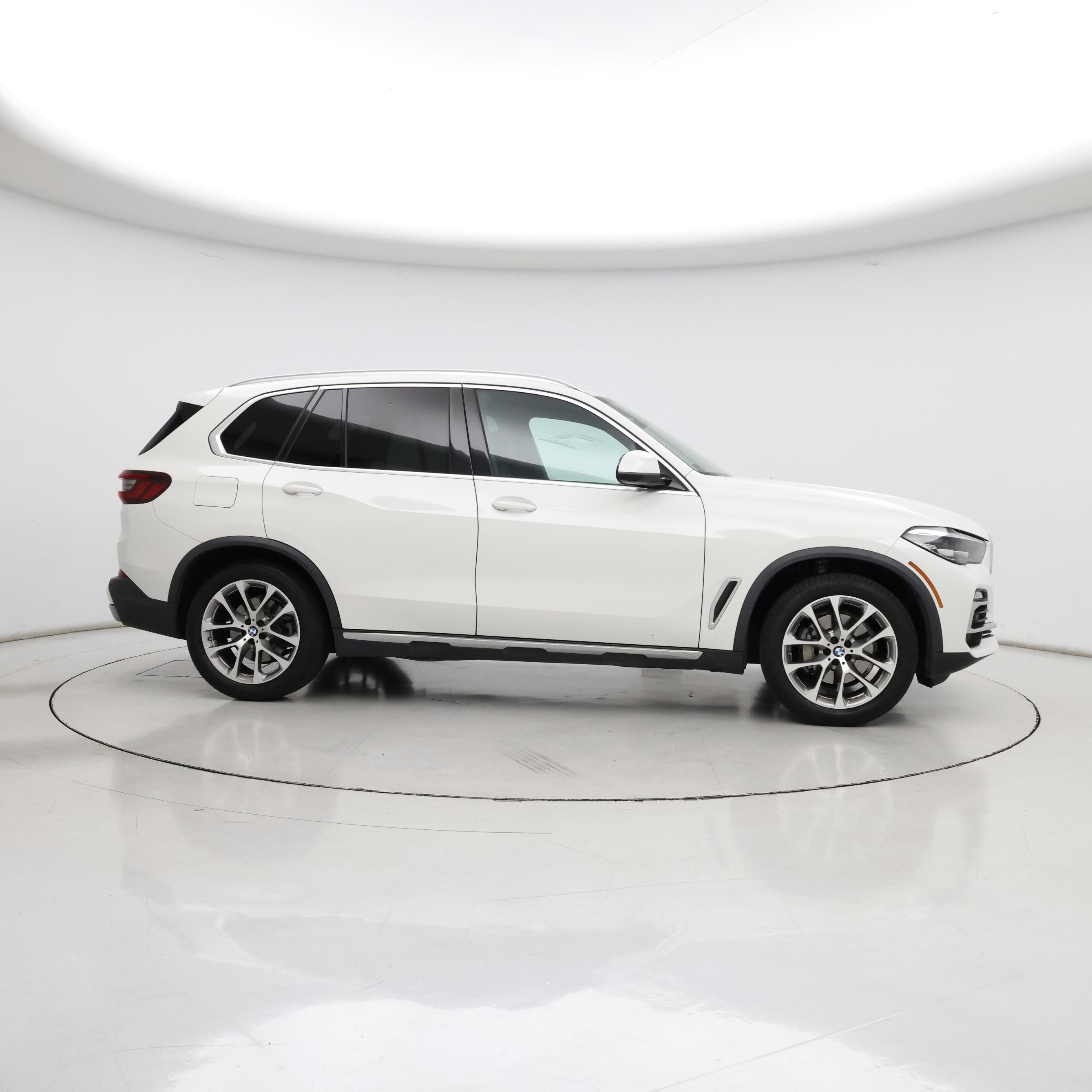 Thumbnail: 2021 BMW X5 - 7