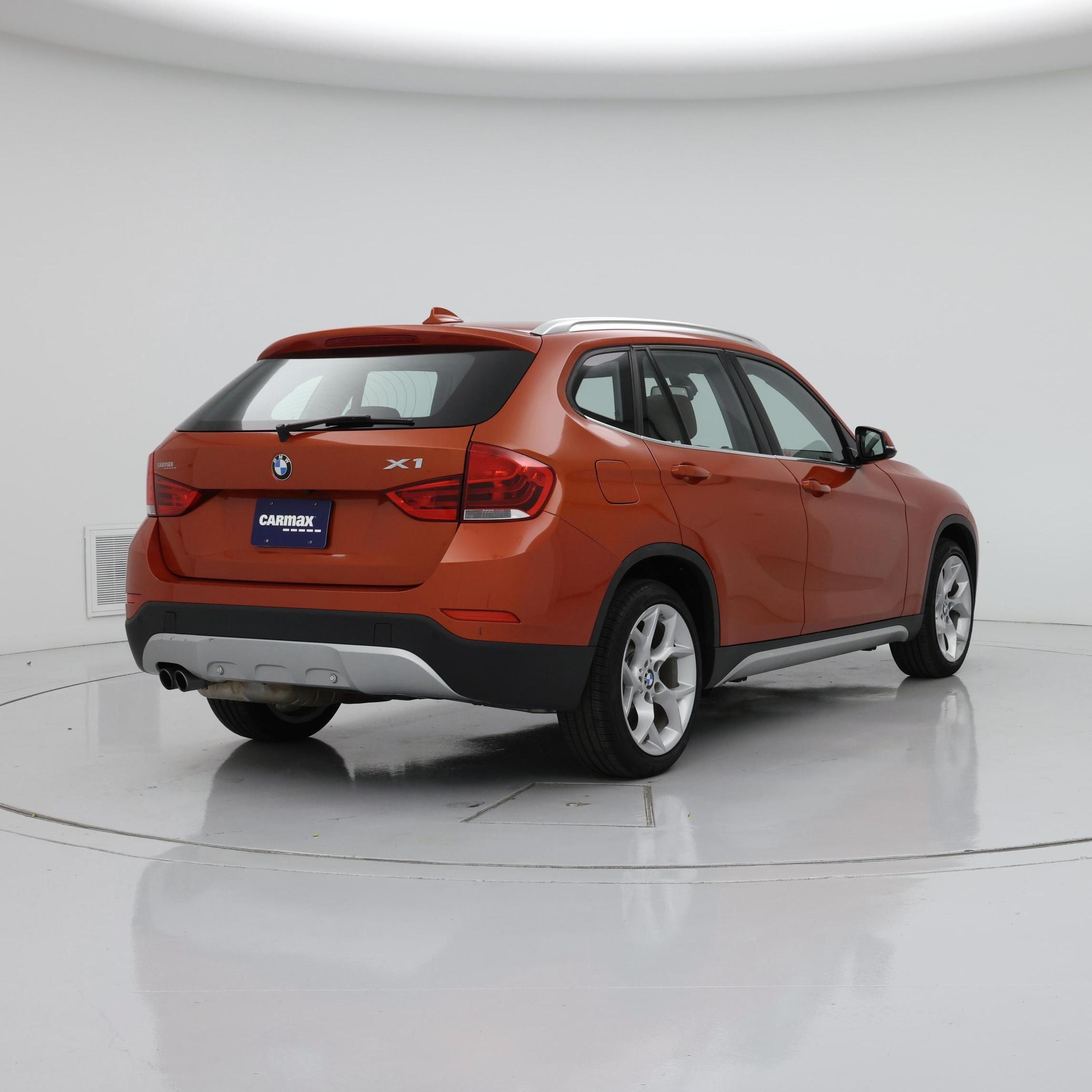 Thumbnail: 2015 BMW X1 - 8