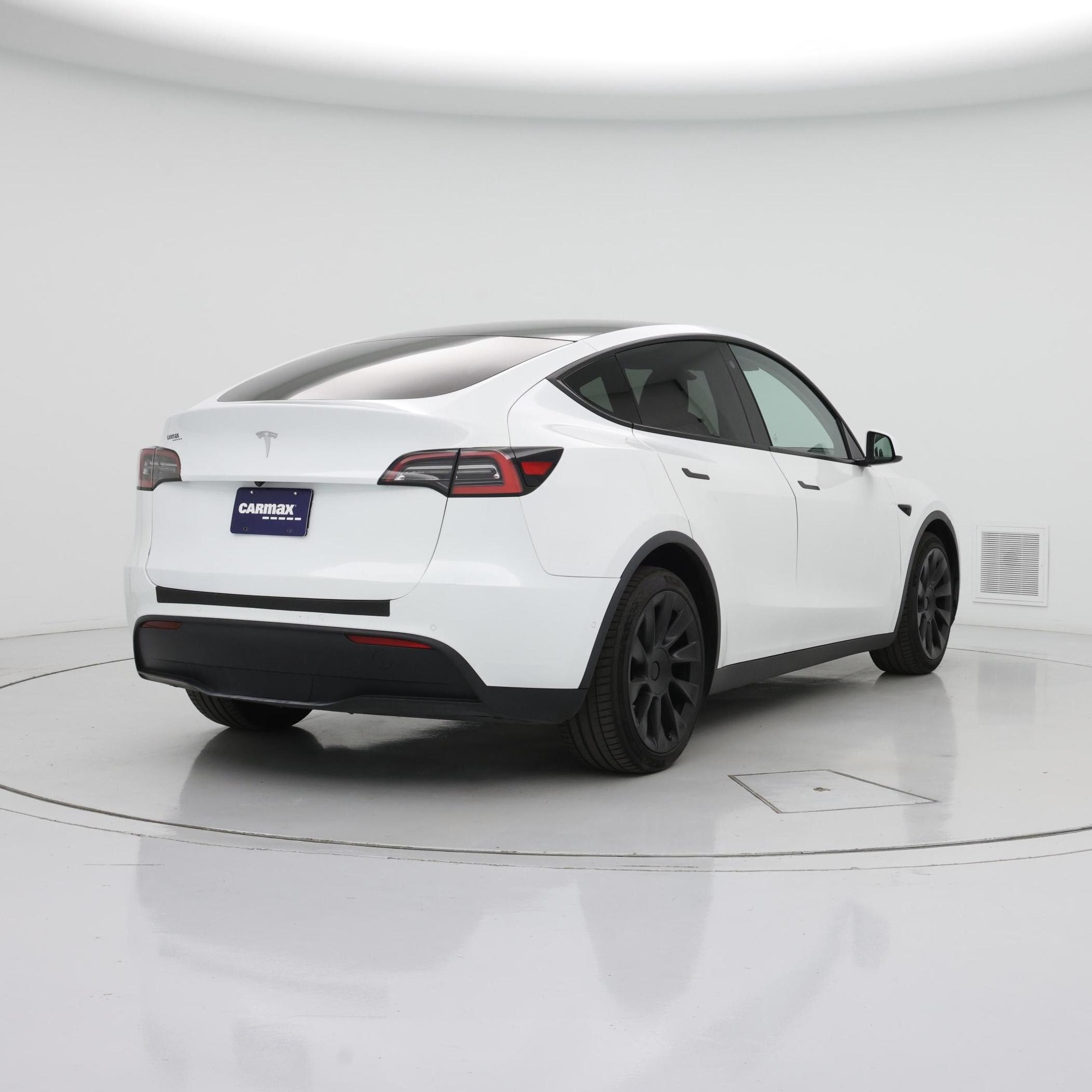 Thumbnail: 2021 Tesla Model Y - 8