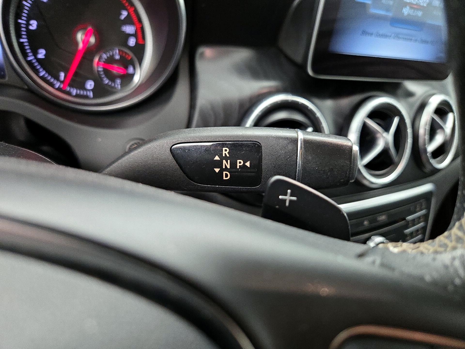 Thumbnail: 2018 Mercedes-Benz CLA - 17