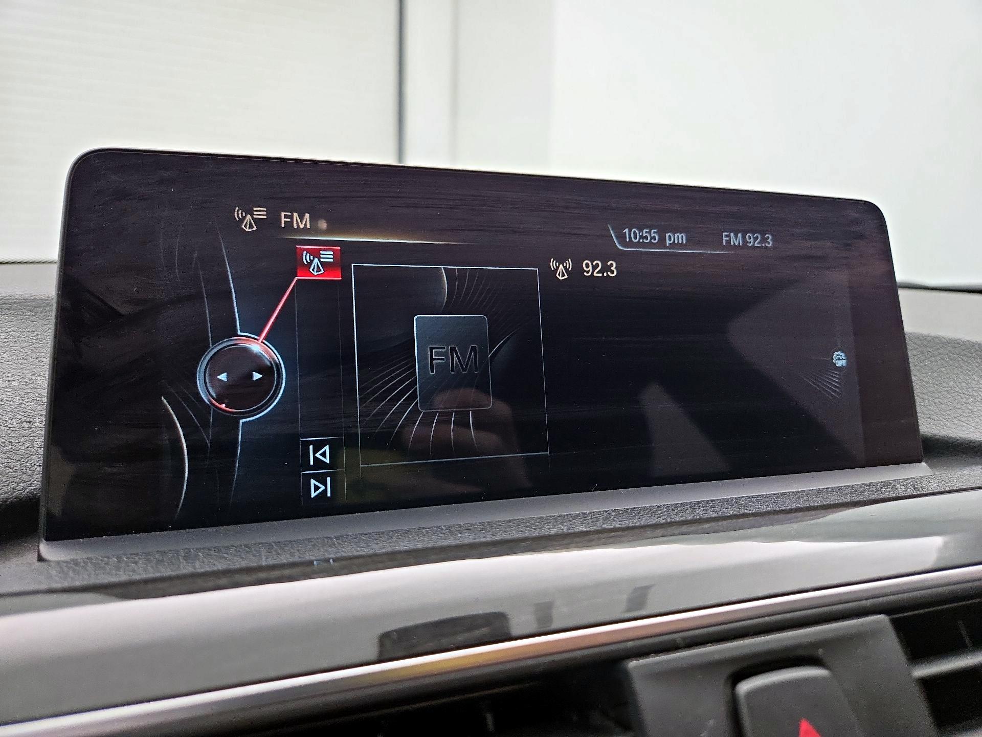Thumbnail: 2016 BMW 3 Series - 14