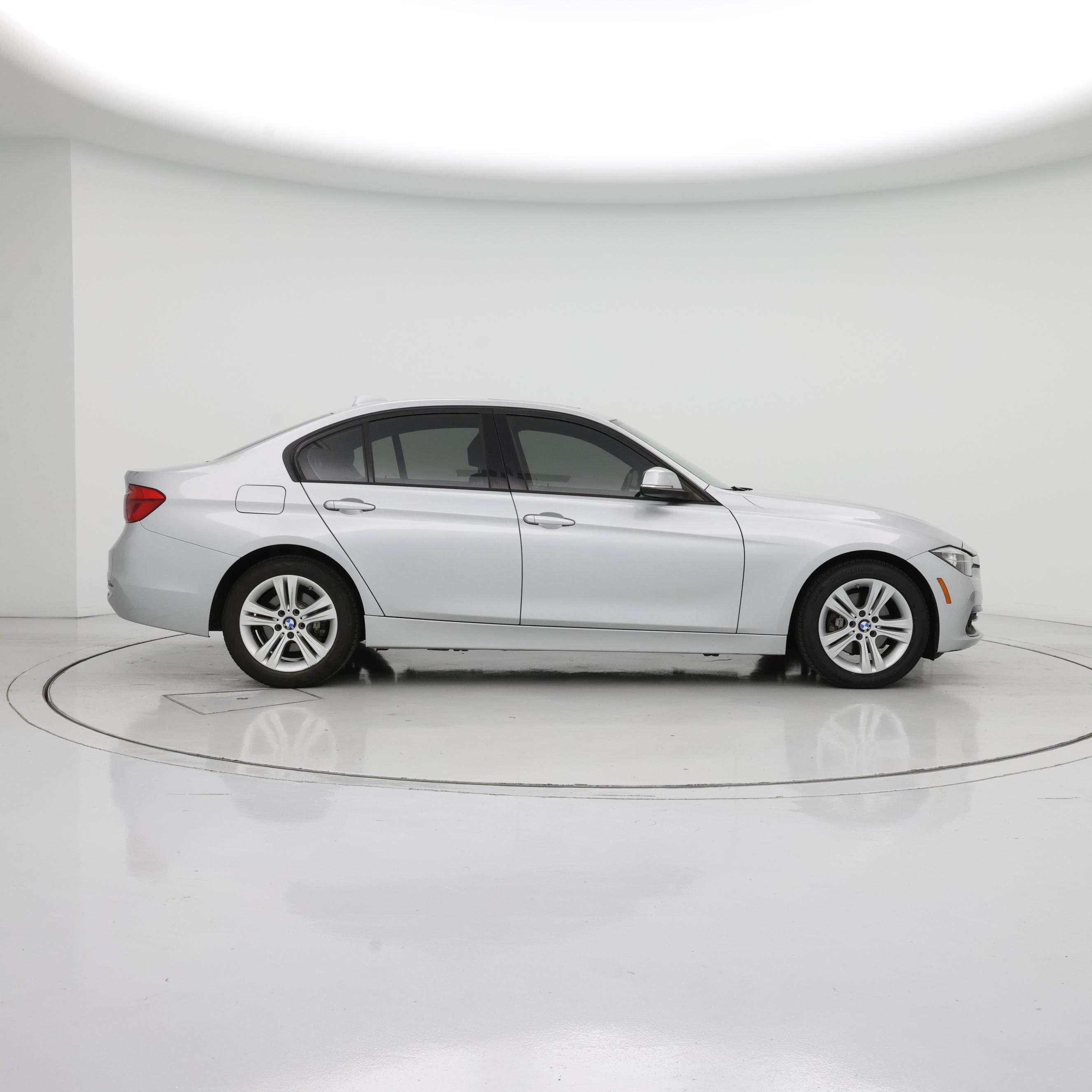Thumbnail: 2016 BMW 3 Series - 7