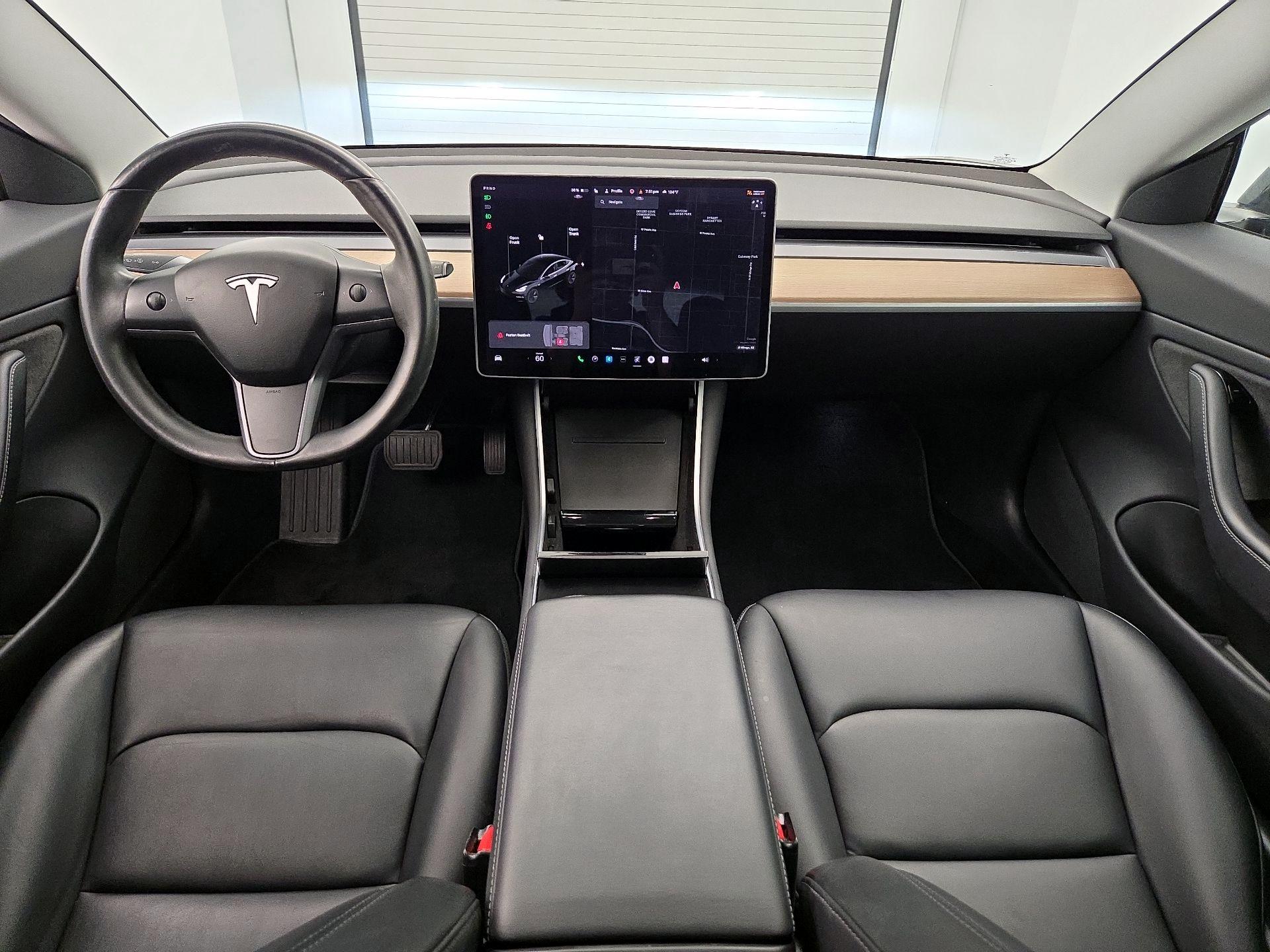 Thumbnail: 2018 Tesla Model 3 - 9
