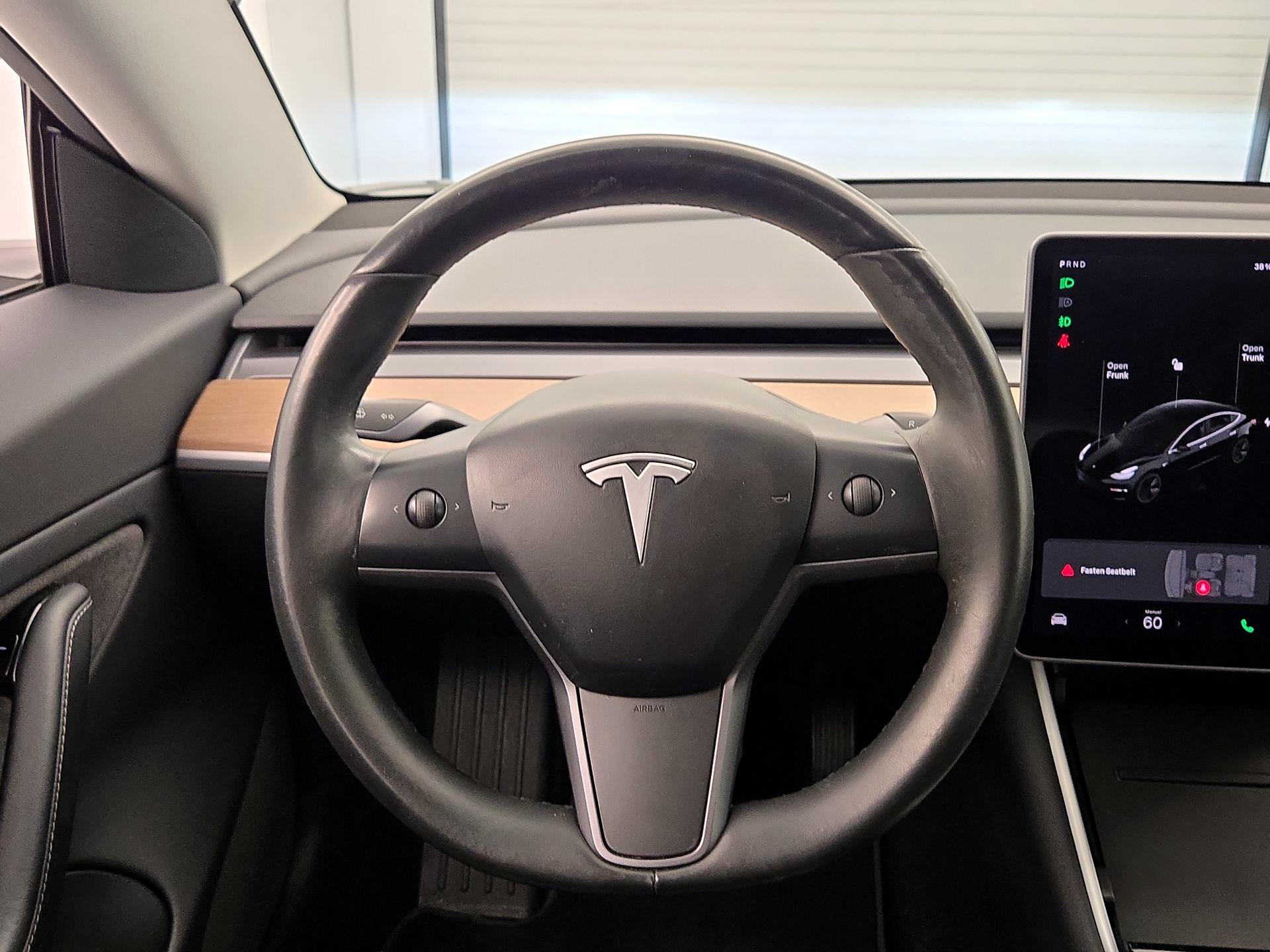 Thumbnail: 2018 Tesla Model 3 - 10