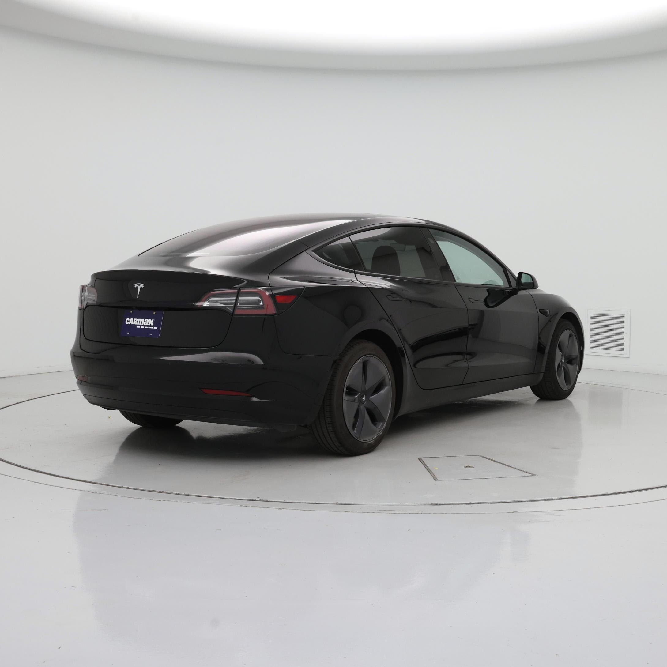 Thumbnail: 2018 Tesla Model 3 - 8