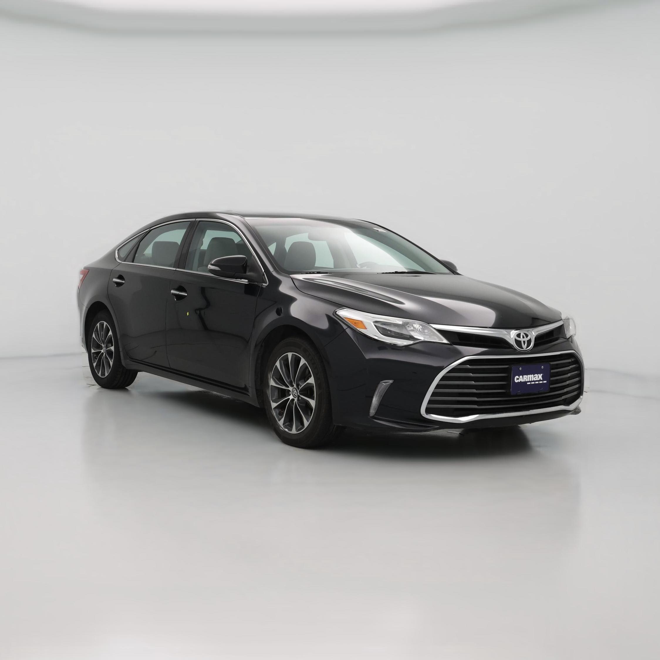 Thumbnail: 2016 Toyota Avalon - 1