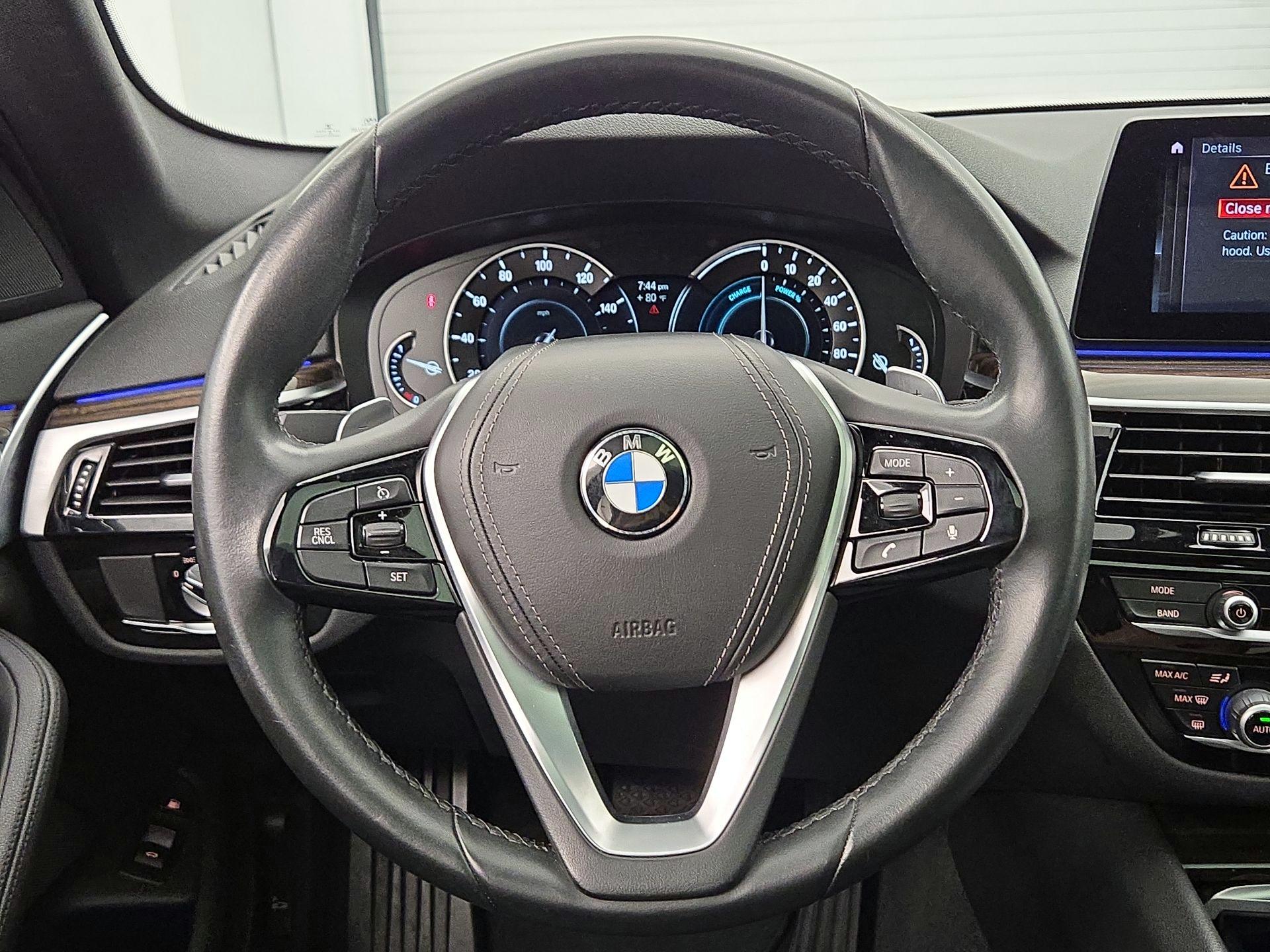Thumbnail: 2019 BMW 5 Series - 10