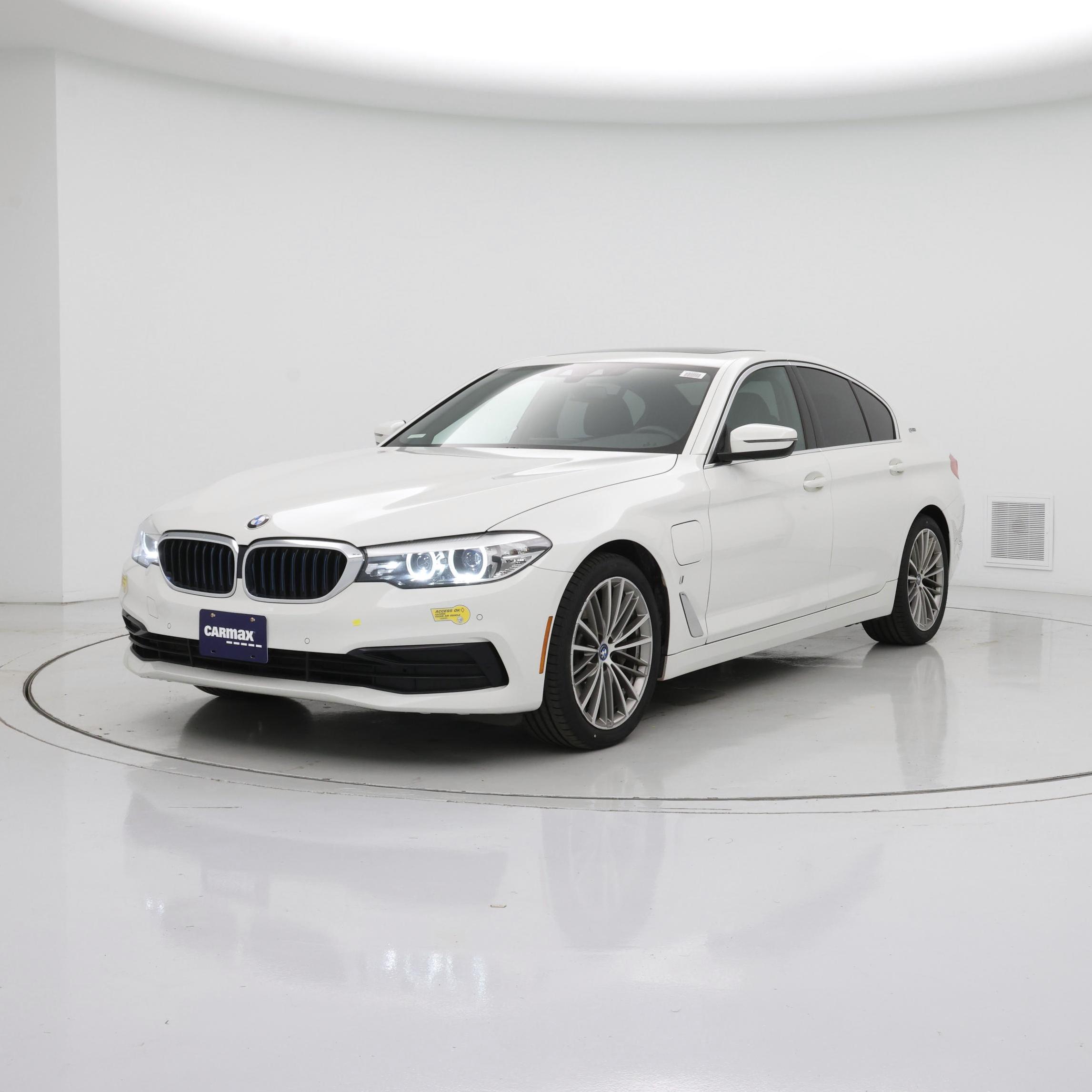 Thumbnail: 2019 BMW 5 Series - 4
