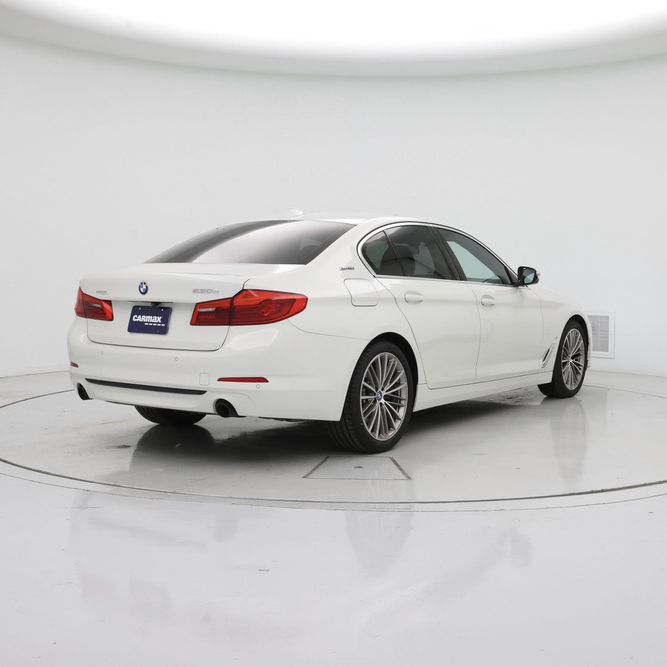 Thumbnail: 2019 BMW 5 Series - 8