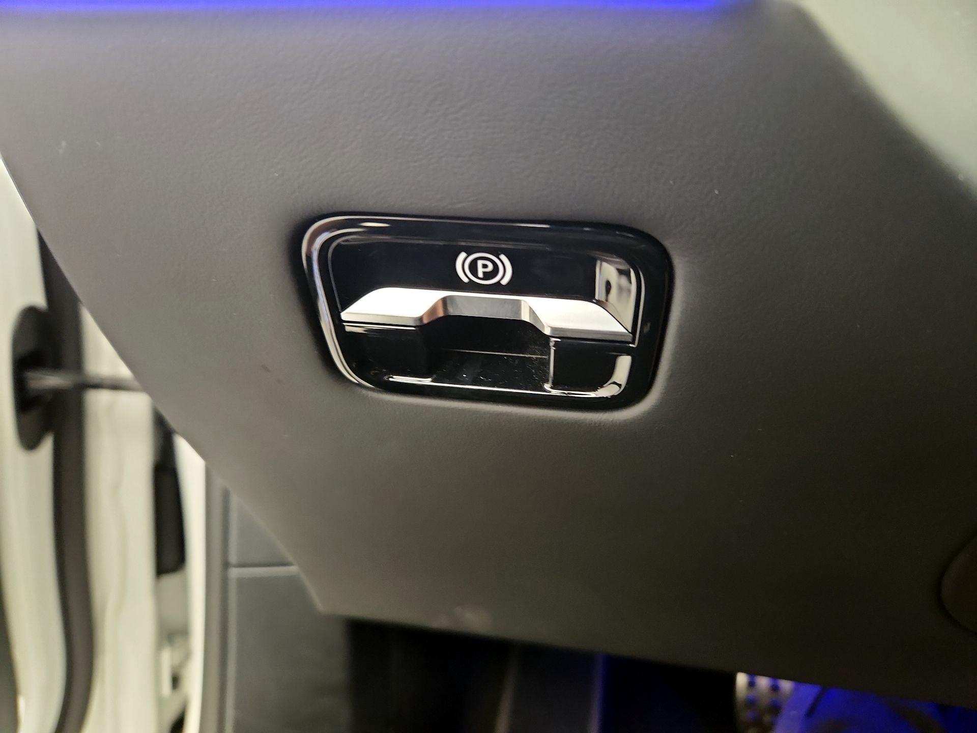 Thumbnail: 2021 Mercedes-Benz S-Class - 13