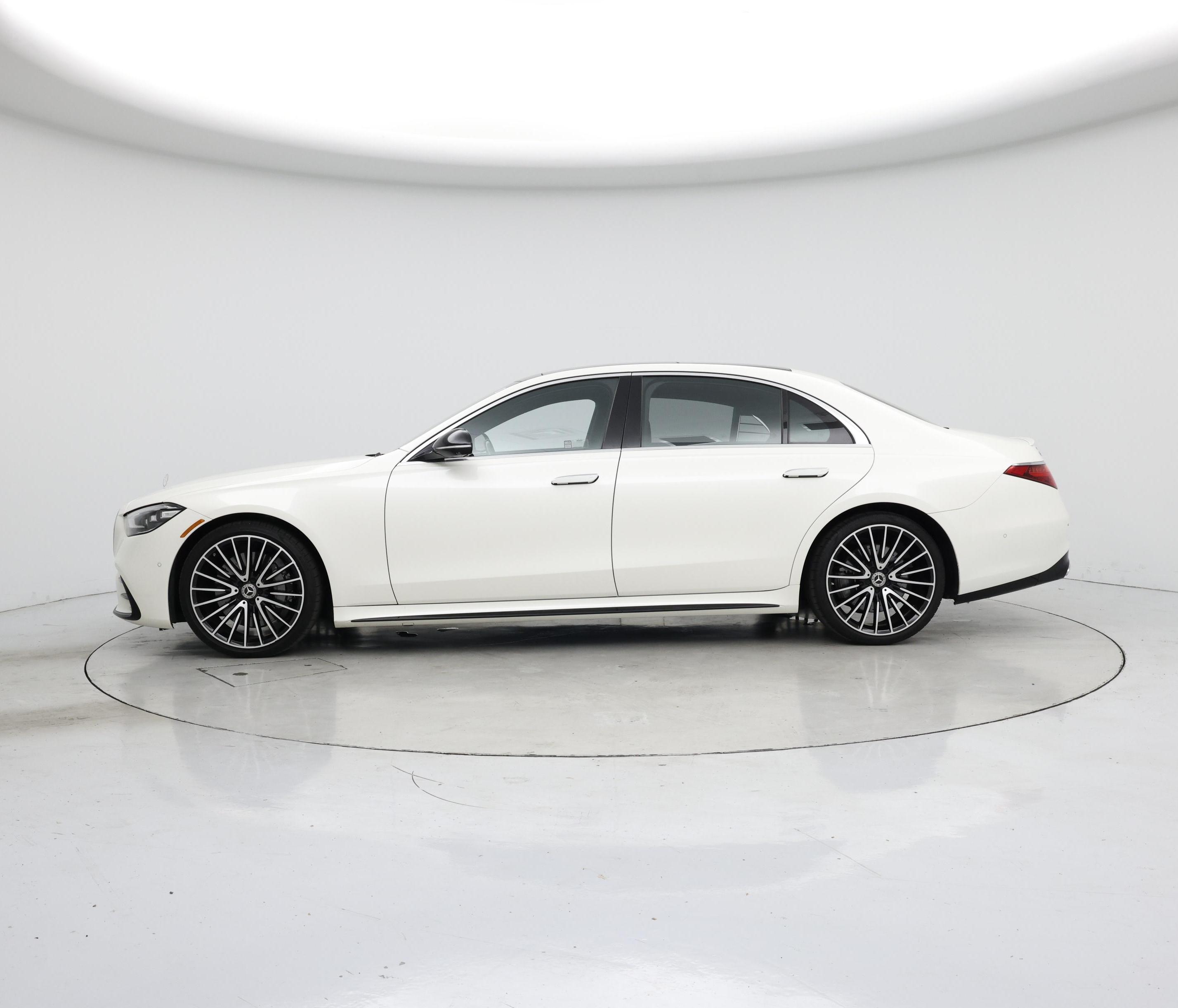 Thumbnail: 2021 Mercedes-Benz S-Class - 3