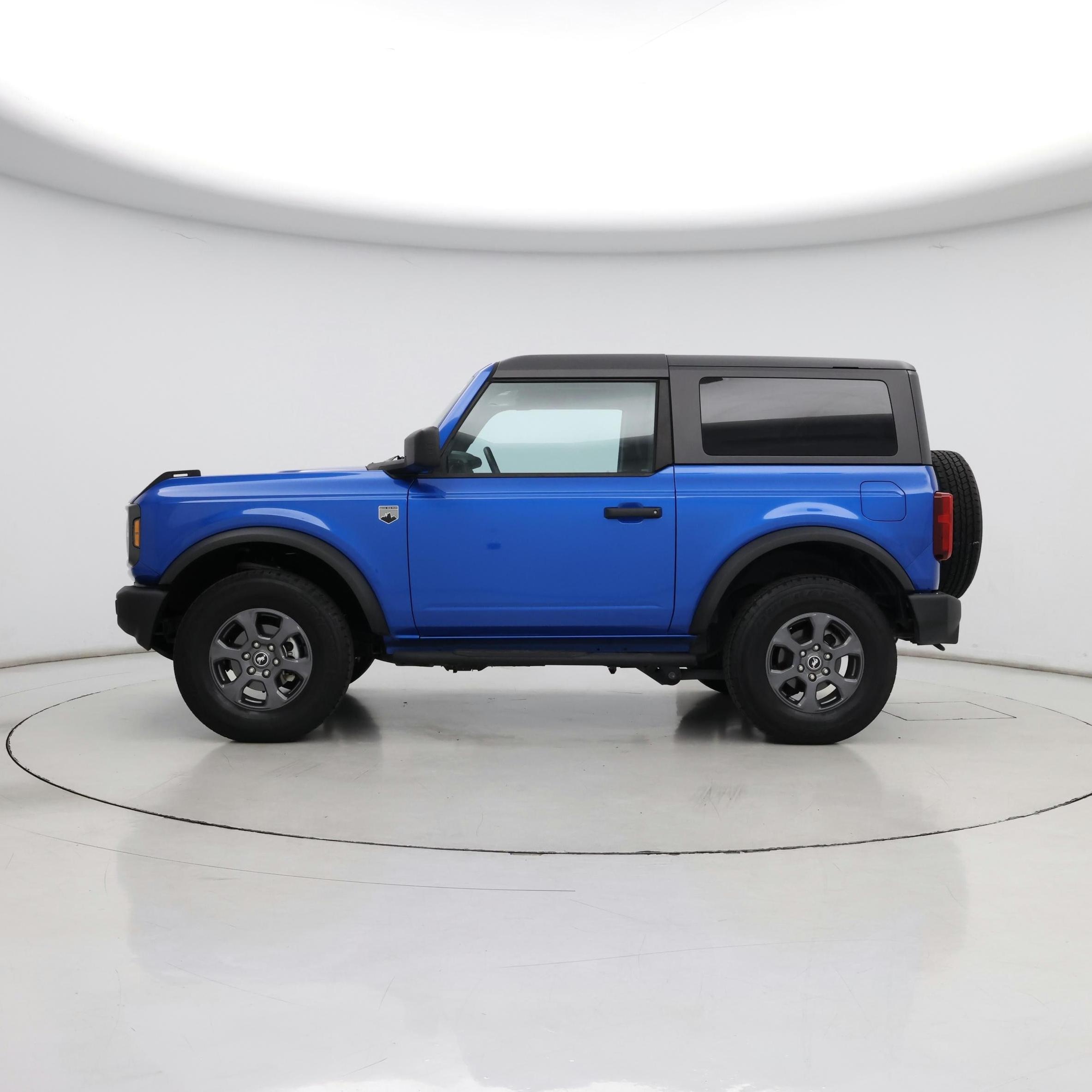 Thumbnail: 2022 Ford Bronco - 3
