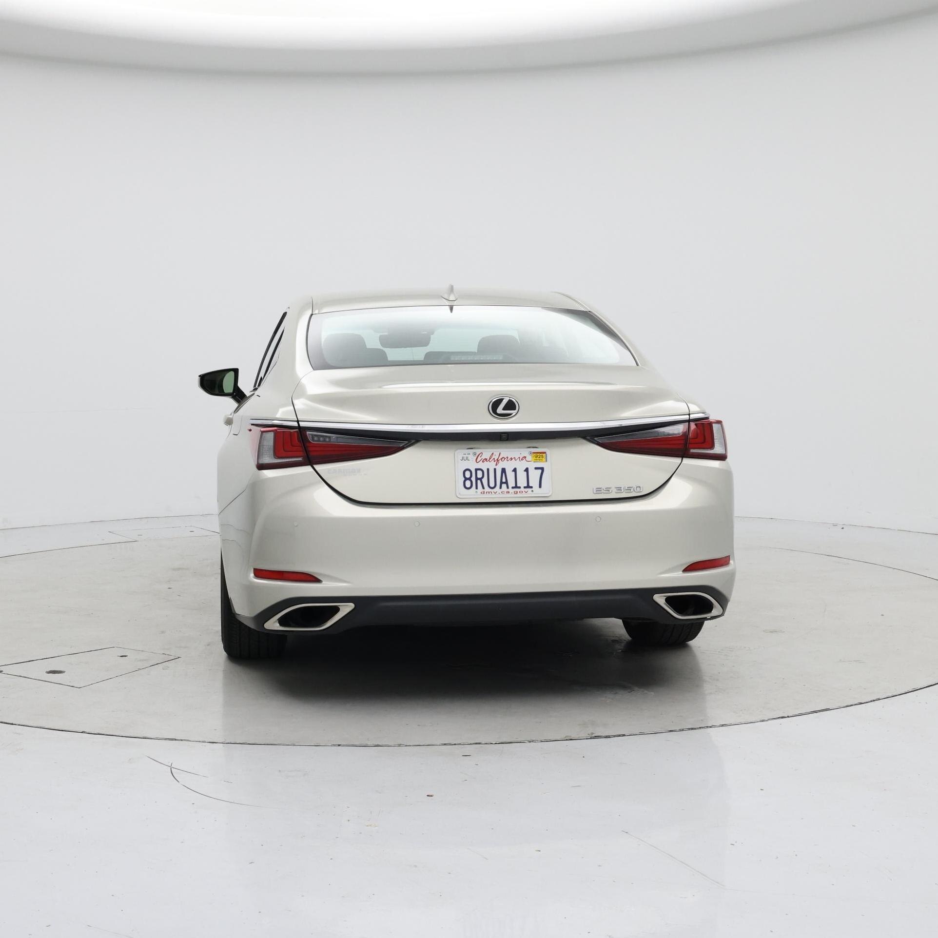 Thumbnail: 2020 Lexus ES - 6