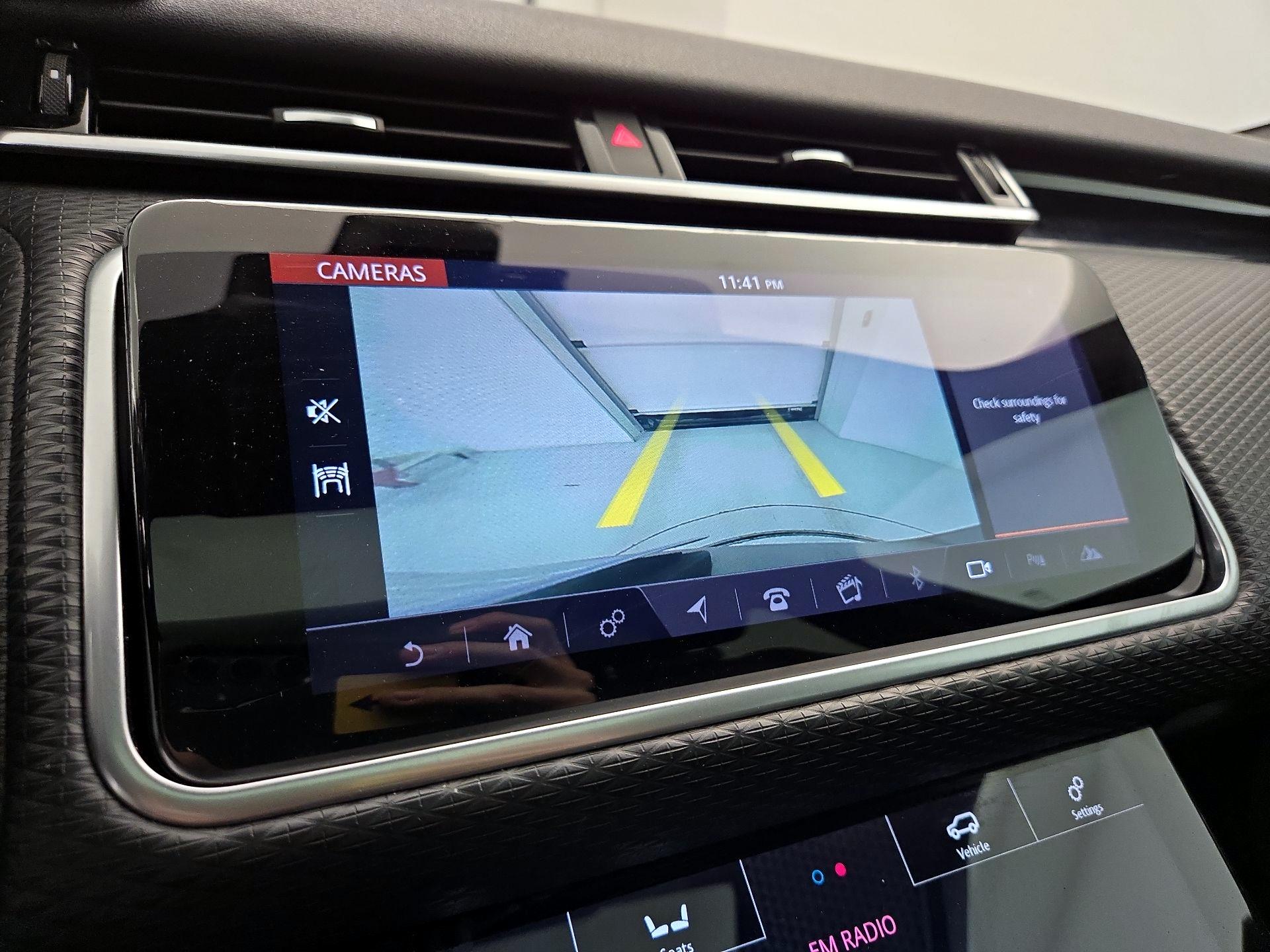Thumbnail: 2018 Land Rover Range Rover Velar - 15