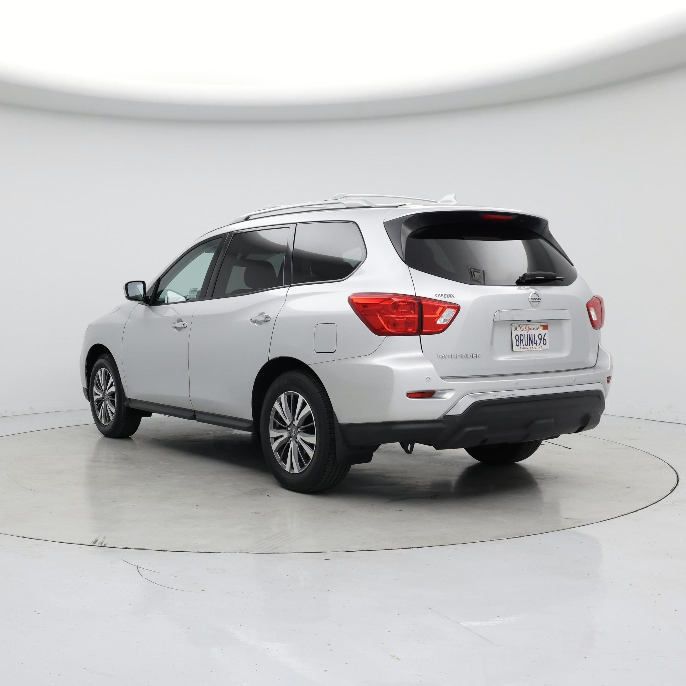 Thumbnail: 2020 Nissan Pathfinder - 2
