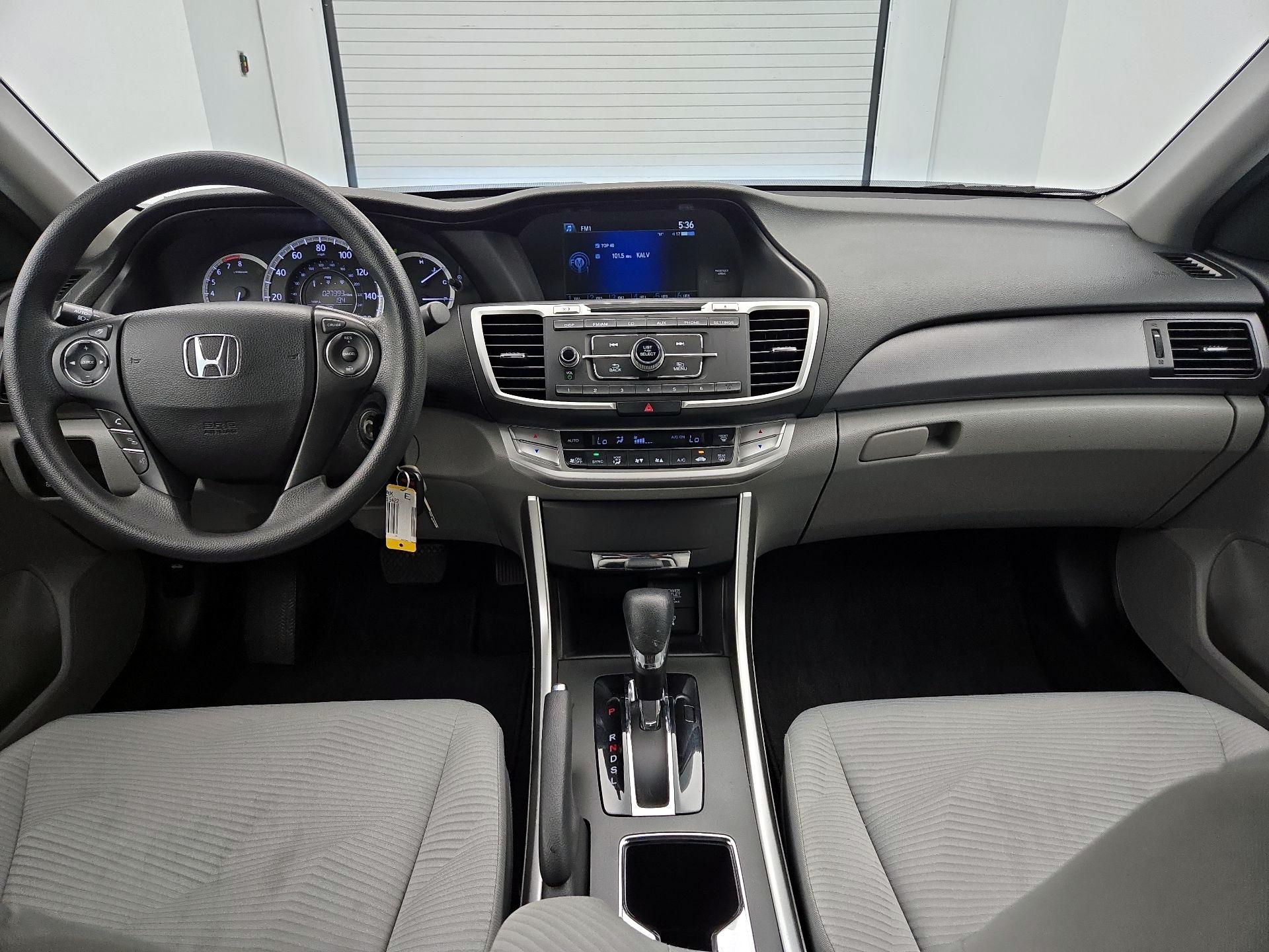 Thumbnail: 2015 Honda Accord - 9