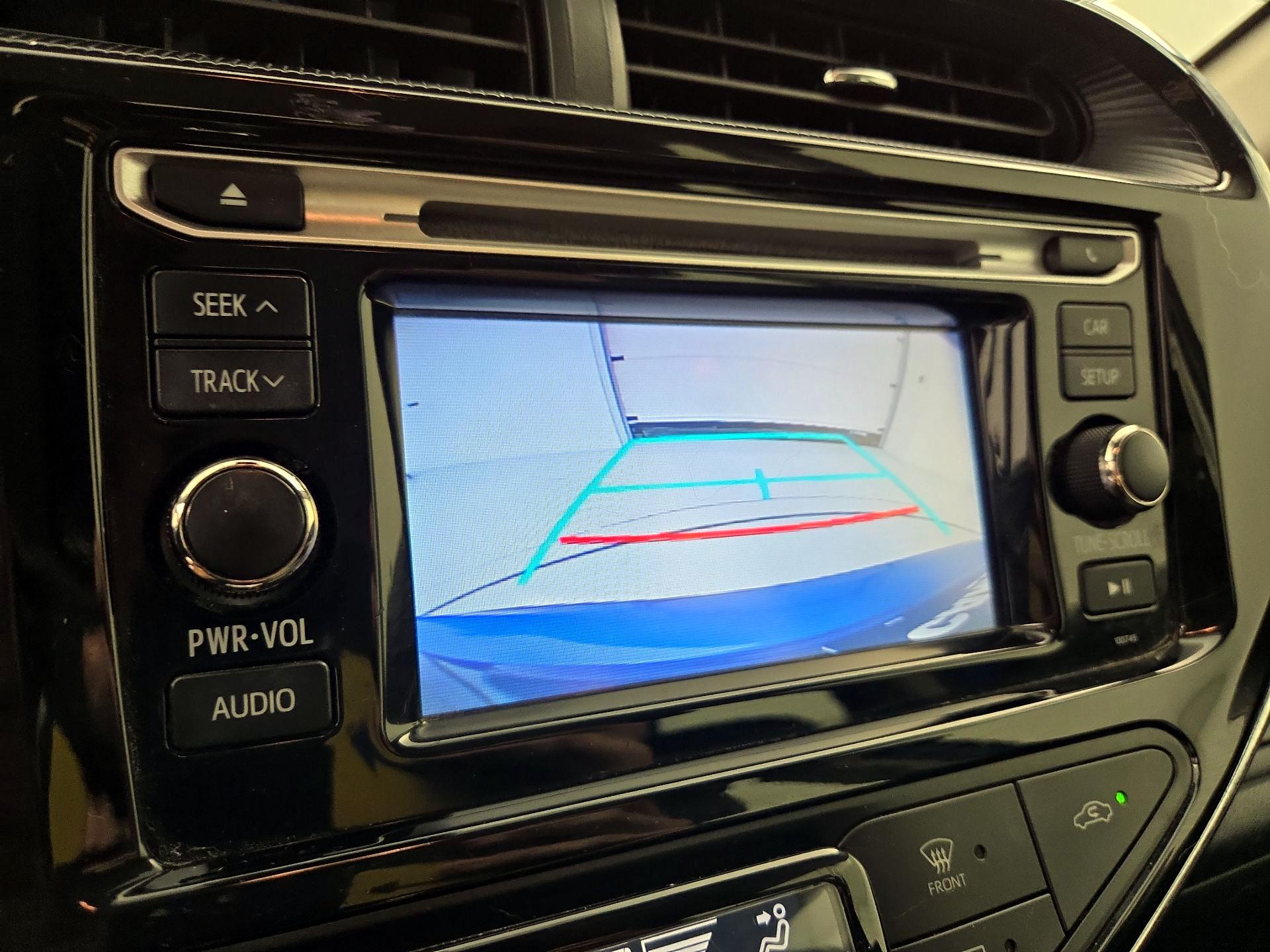 Thumbnail: 2019 Toyota Prius c - 14