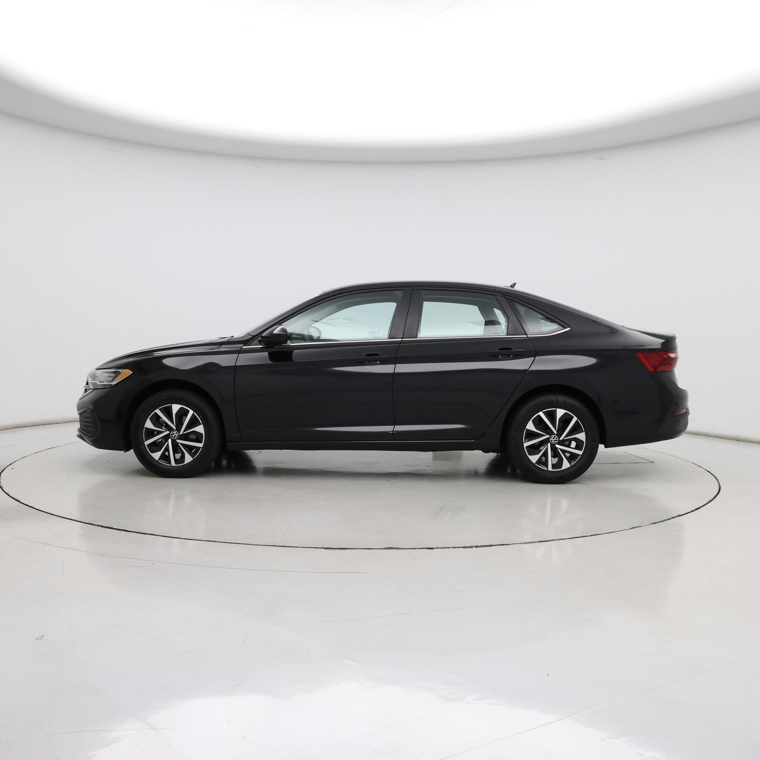 Thumbnail: 2022 Volkswagen Jetta - 3