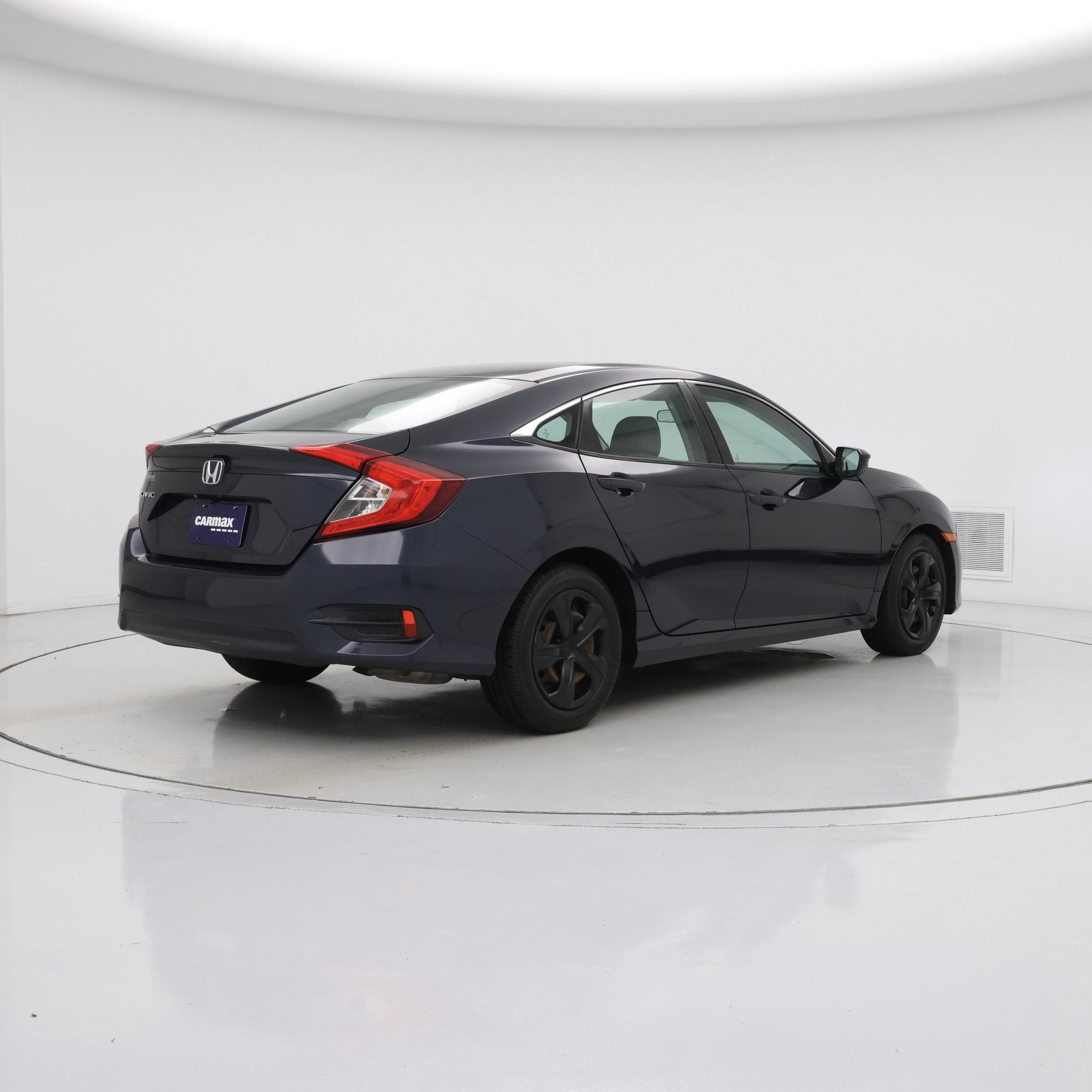 Thumbnail: 2017 Honda Civic - 8