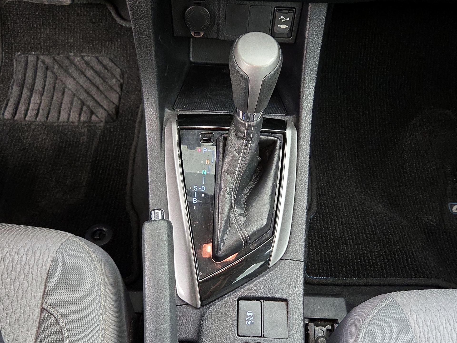 Thumbnail: 2014 Toyota Corolla - 17
