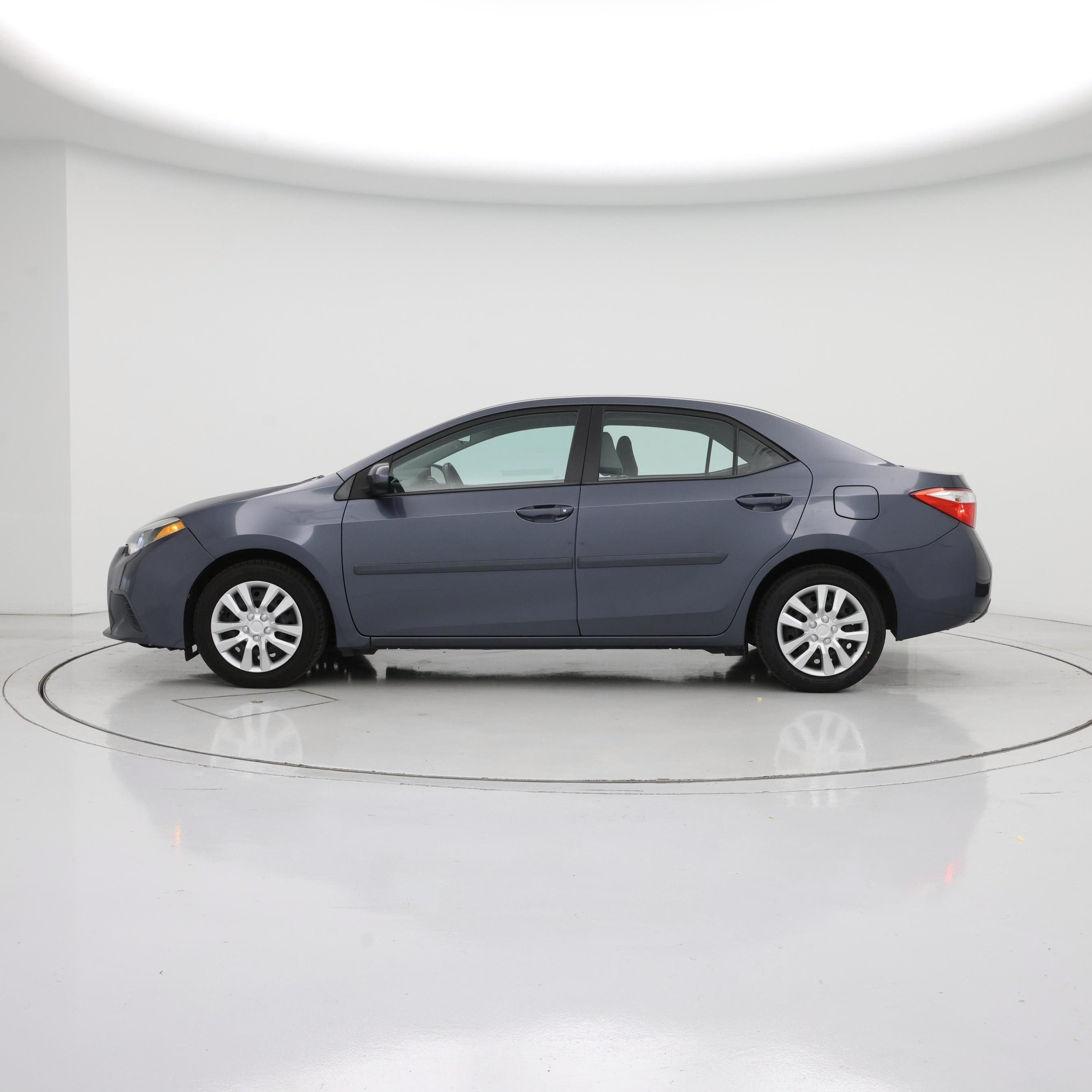 Thumbnail: 2014 Toyota Corolla - 3