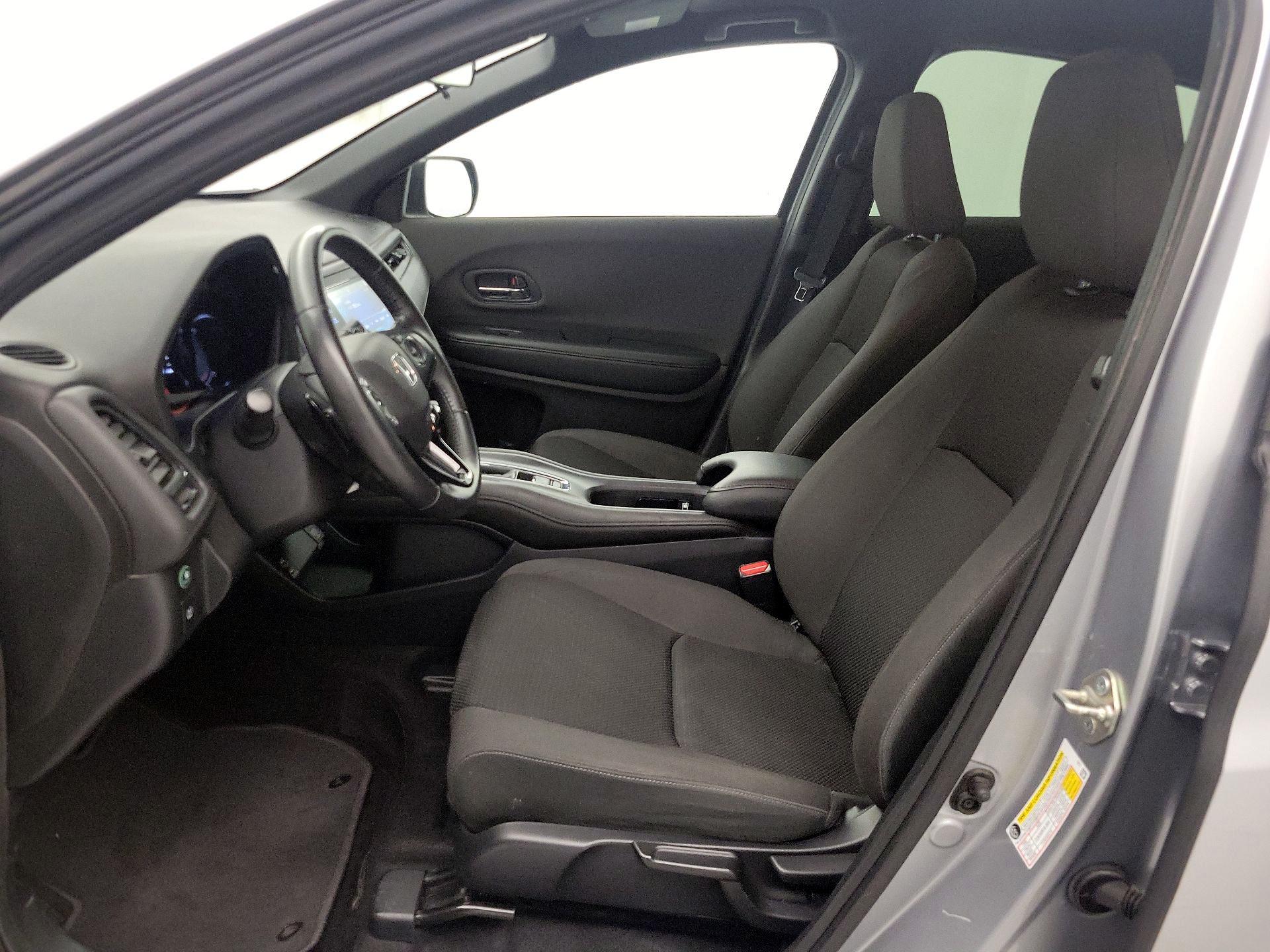 Thumbnail: 2019 Honda HR-V - 11