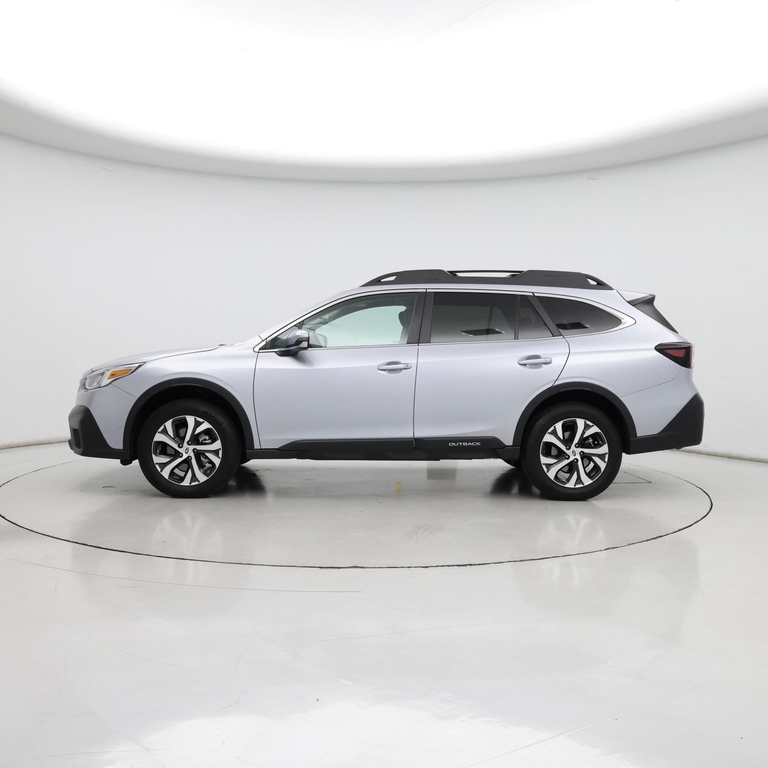 Thumbnail: 2022 Subaru Outback - 3