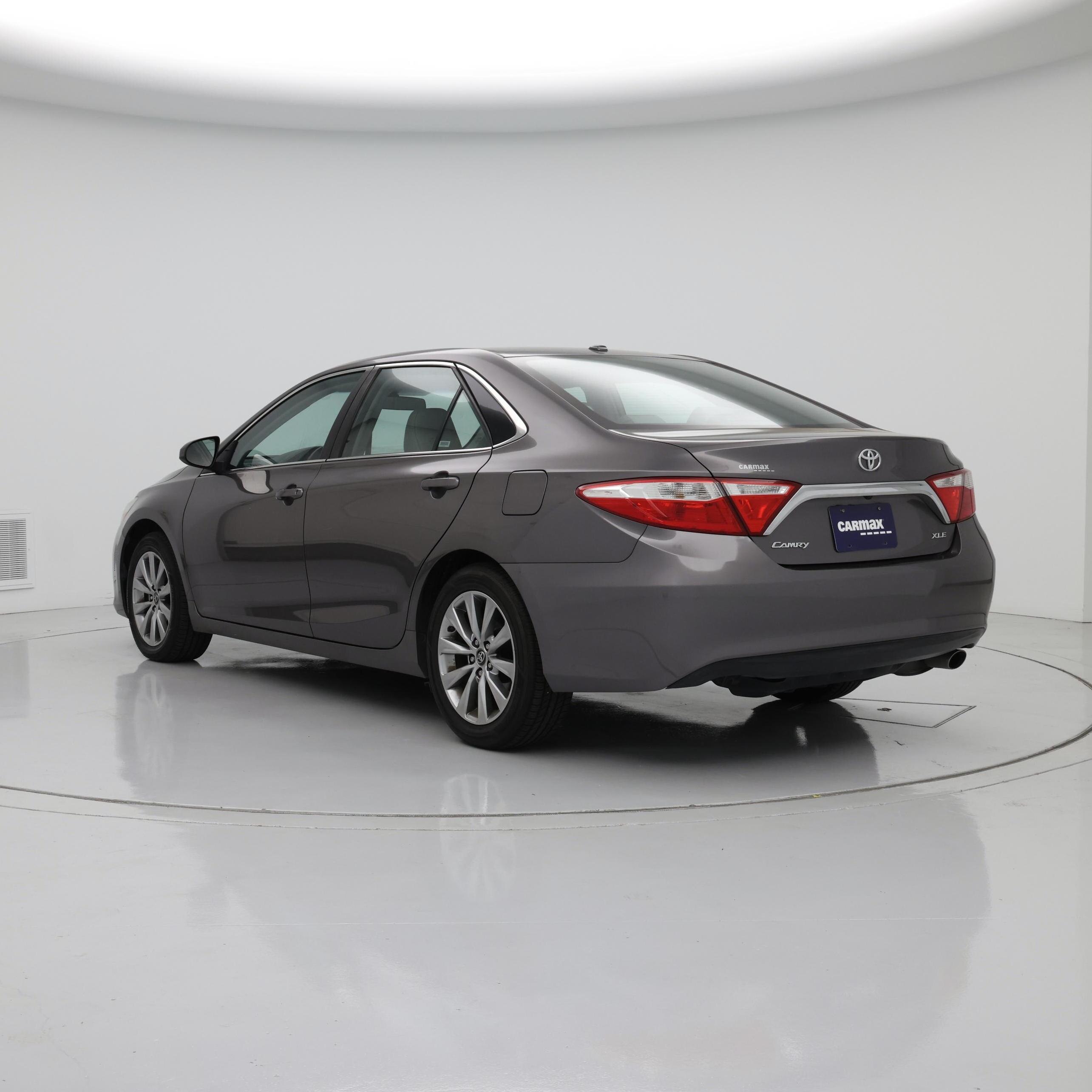 Thumbnail: 2016 Toyota Camry - 2