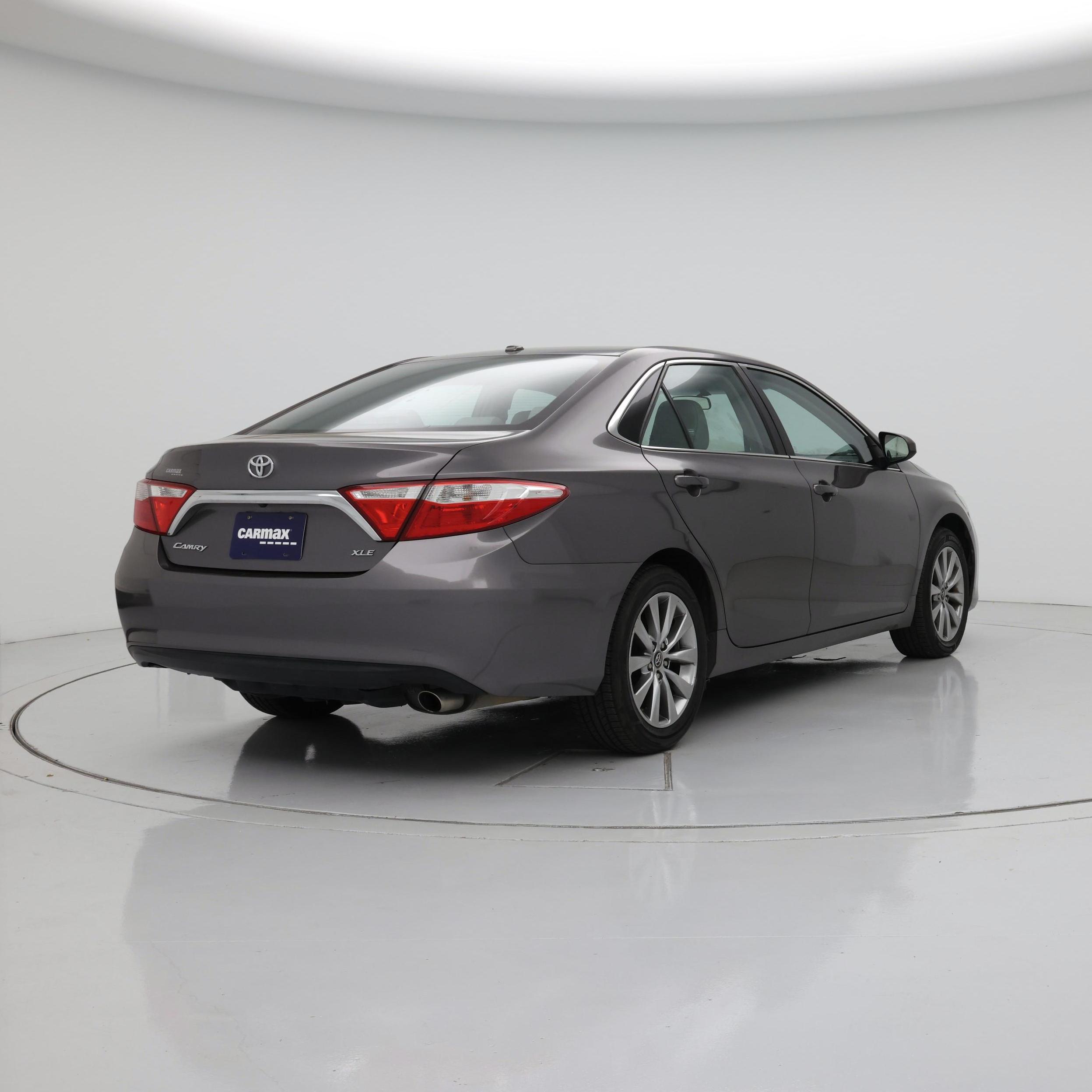 Thumbnail: 2016 Toyota Camry - 8