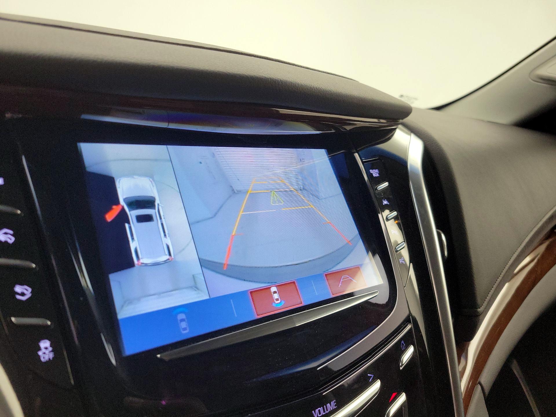Thumbnail: 2019 Cadillac Escalade - 15