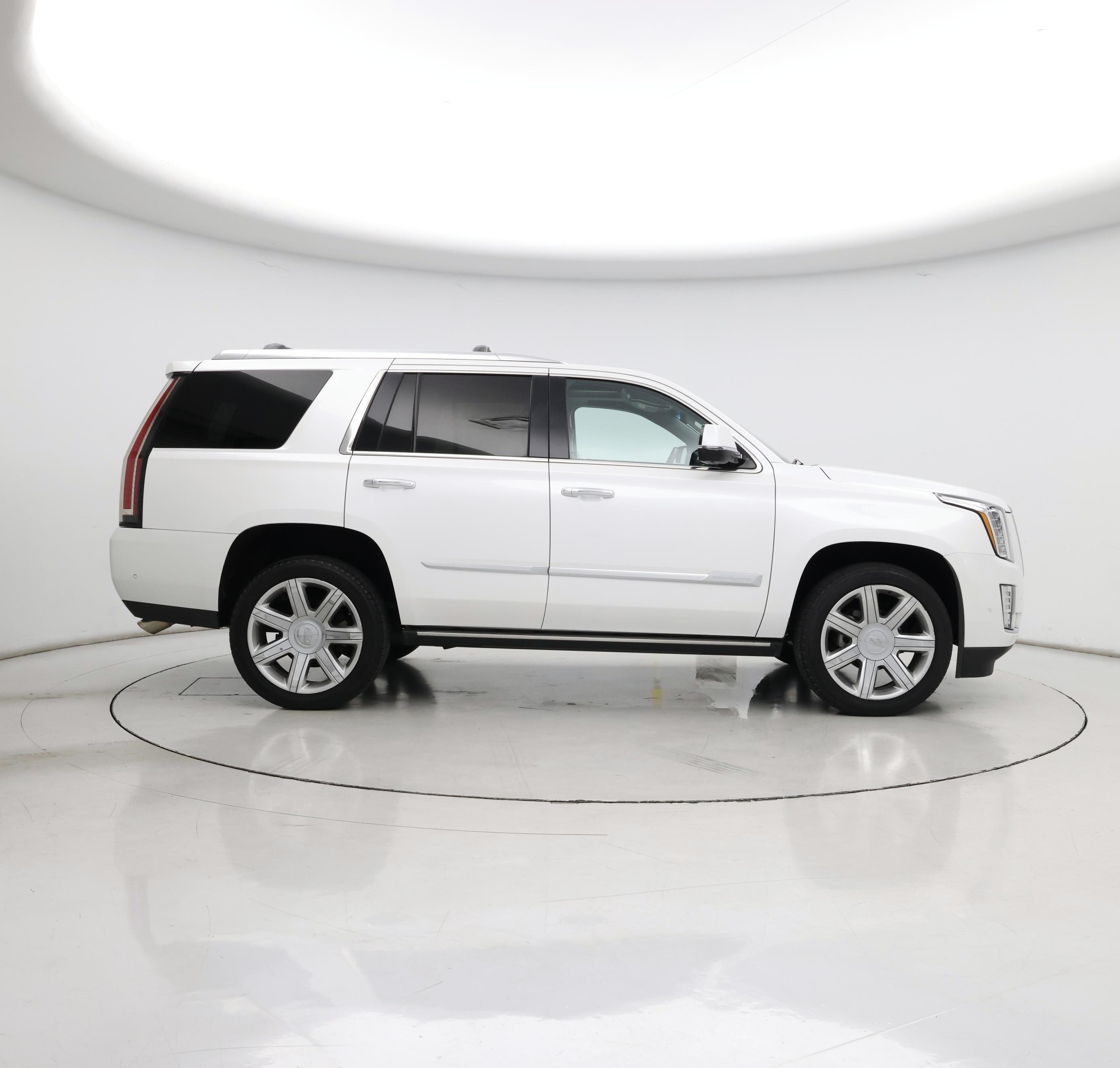 Thumbnail: 2019 Cadillac Escalade - 7