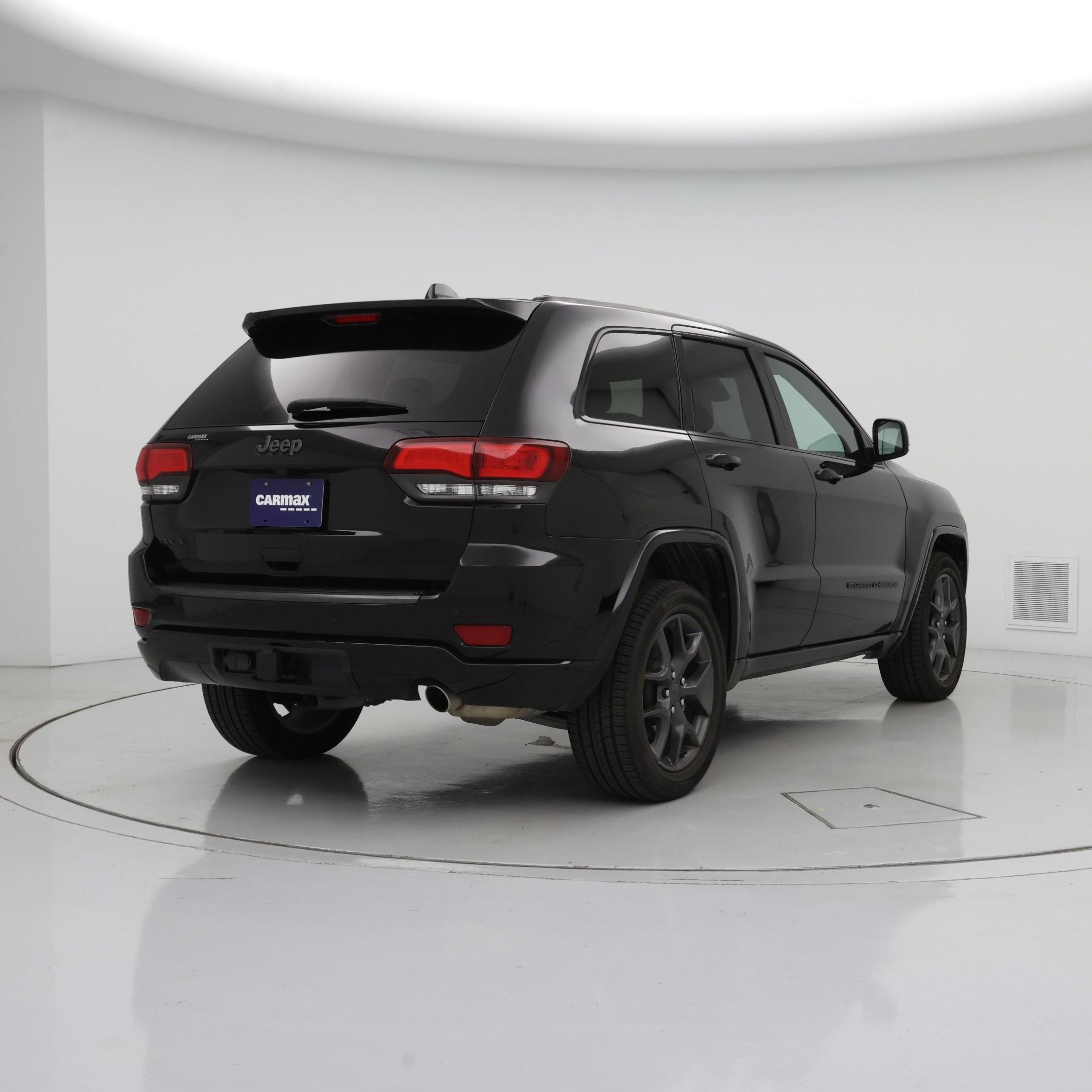 Thumbnail: 2021 Jeep Grand Cherokee - 8