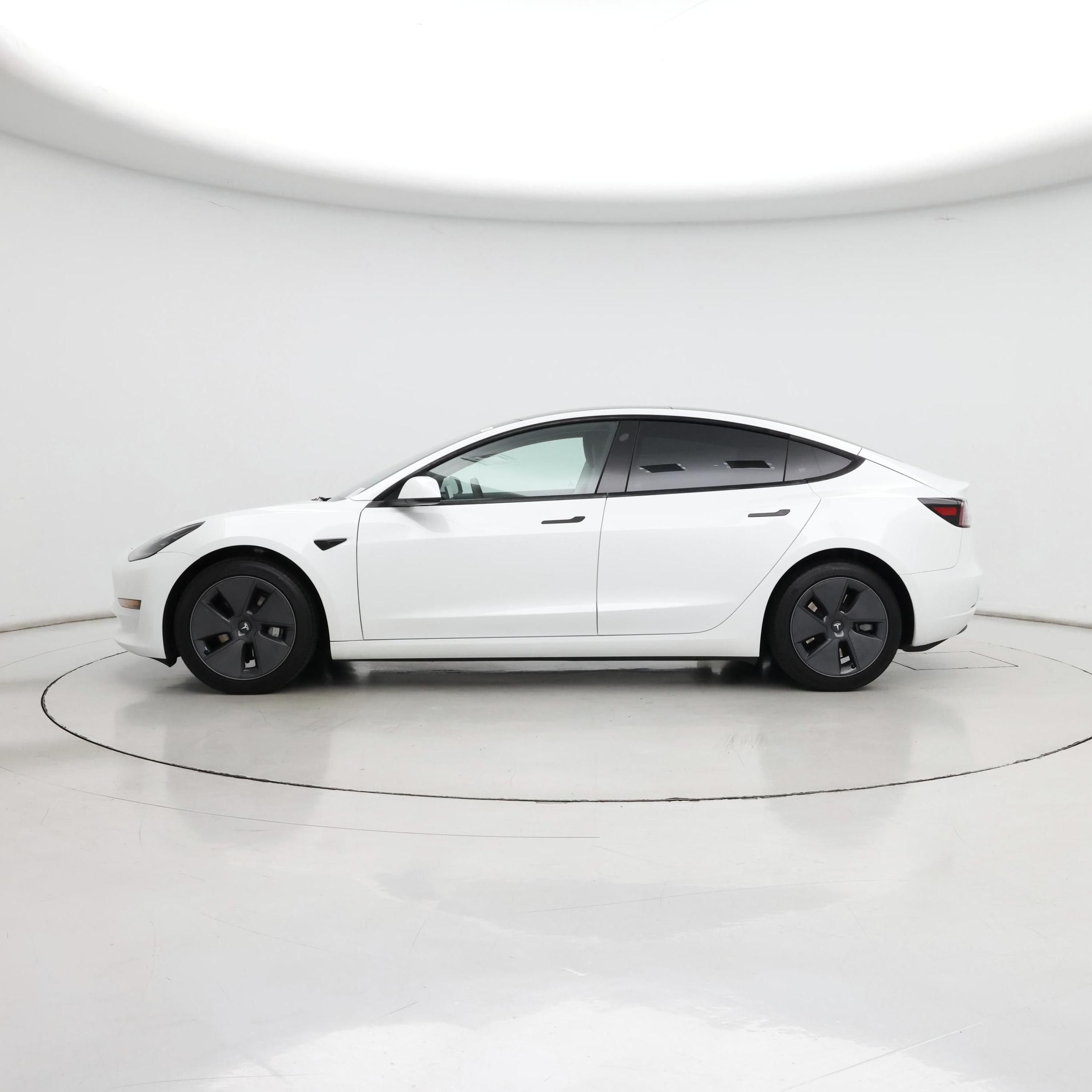 Thumbnail: 2023 Tesla Model 3 - 3