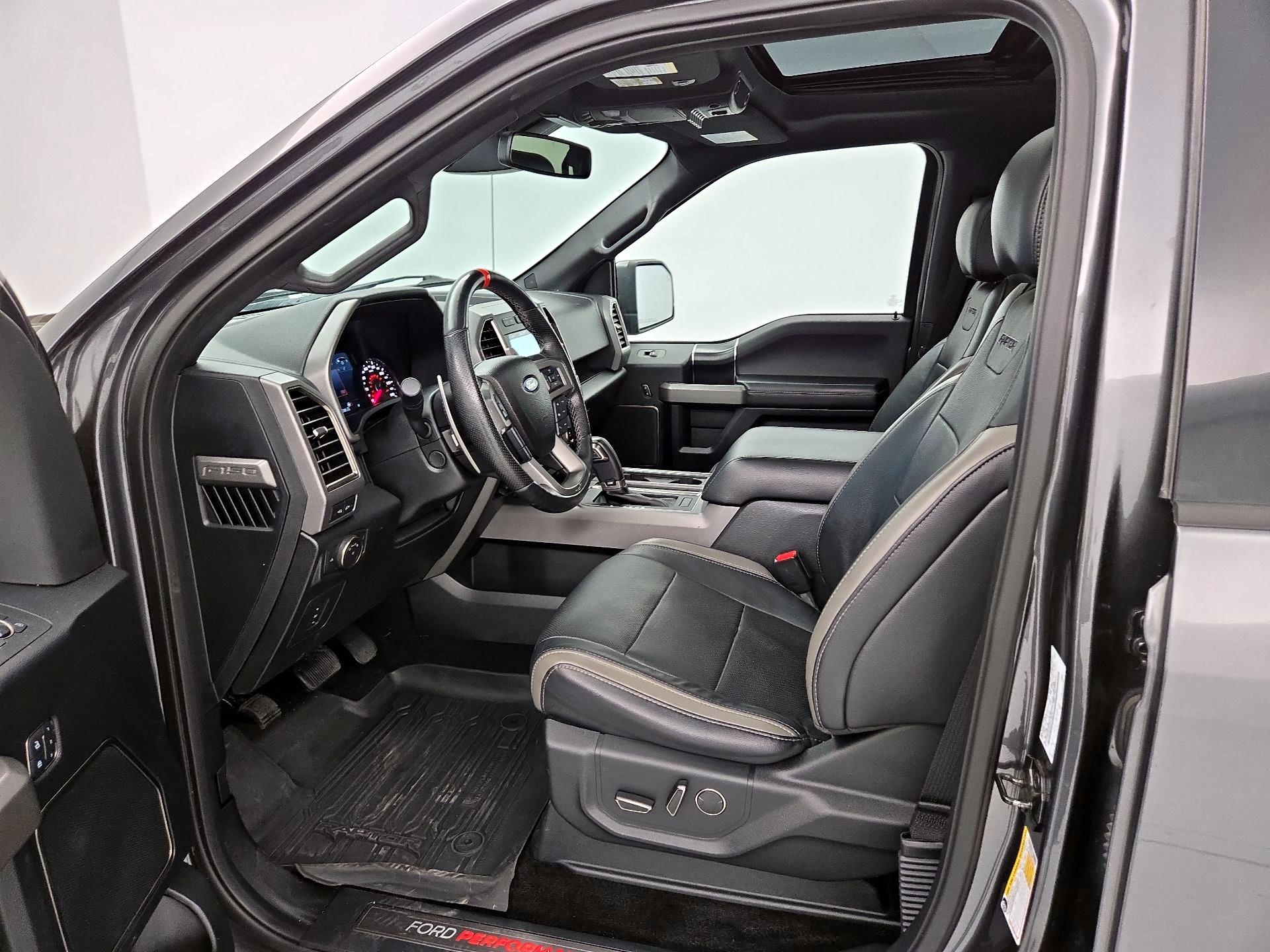 Thumbnail: 2017 Ford F-150 - 11